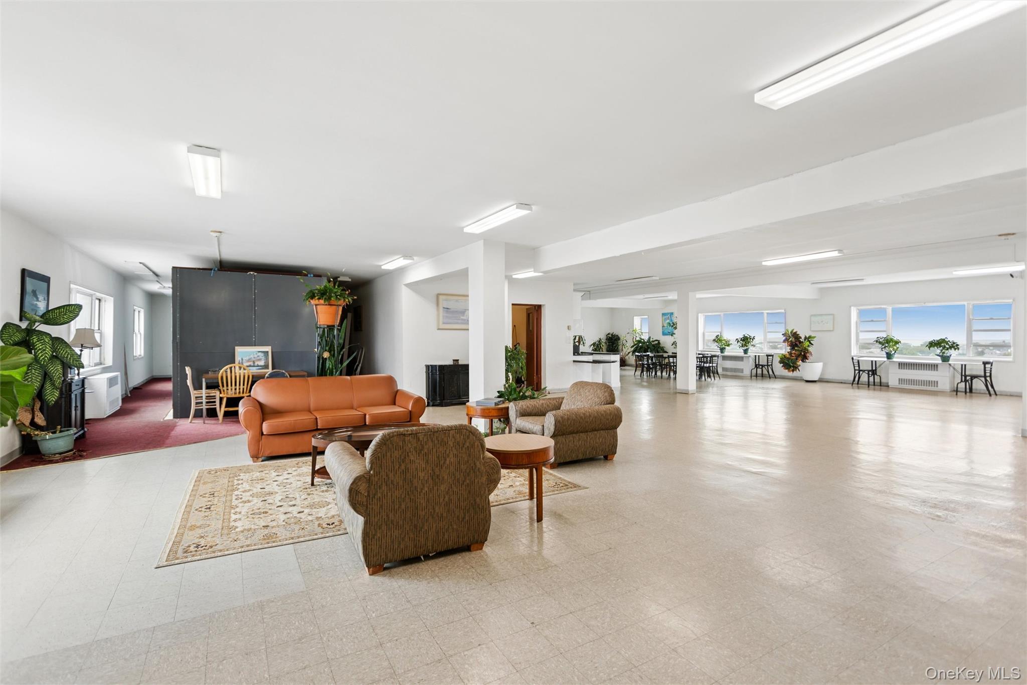 370 W Broadway, Unit 1D photo 25