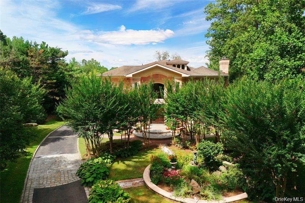 527 Manhasset Woods Road – For Sale photo 30
