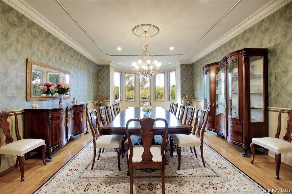 527 Manhasset Woods Road – For Sale photo 15