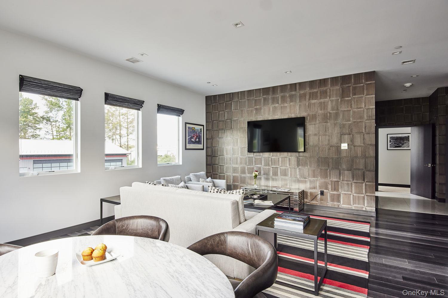 11 Serenity Lane, Unit 1A photo 11