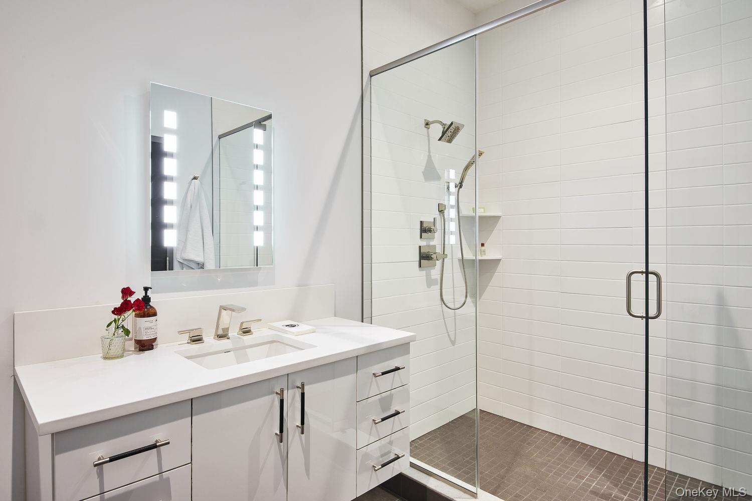 11 Serenity Lane, Unit 1A photo 5