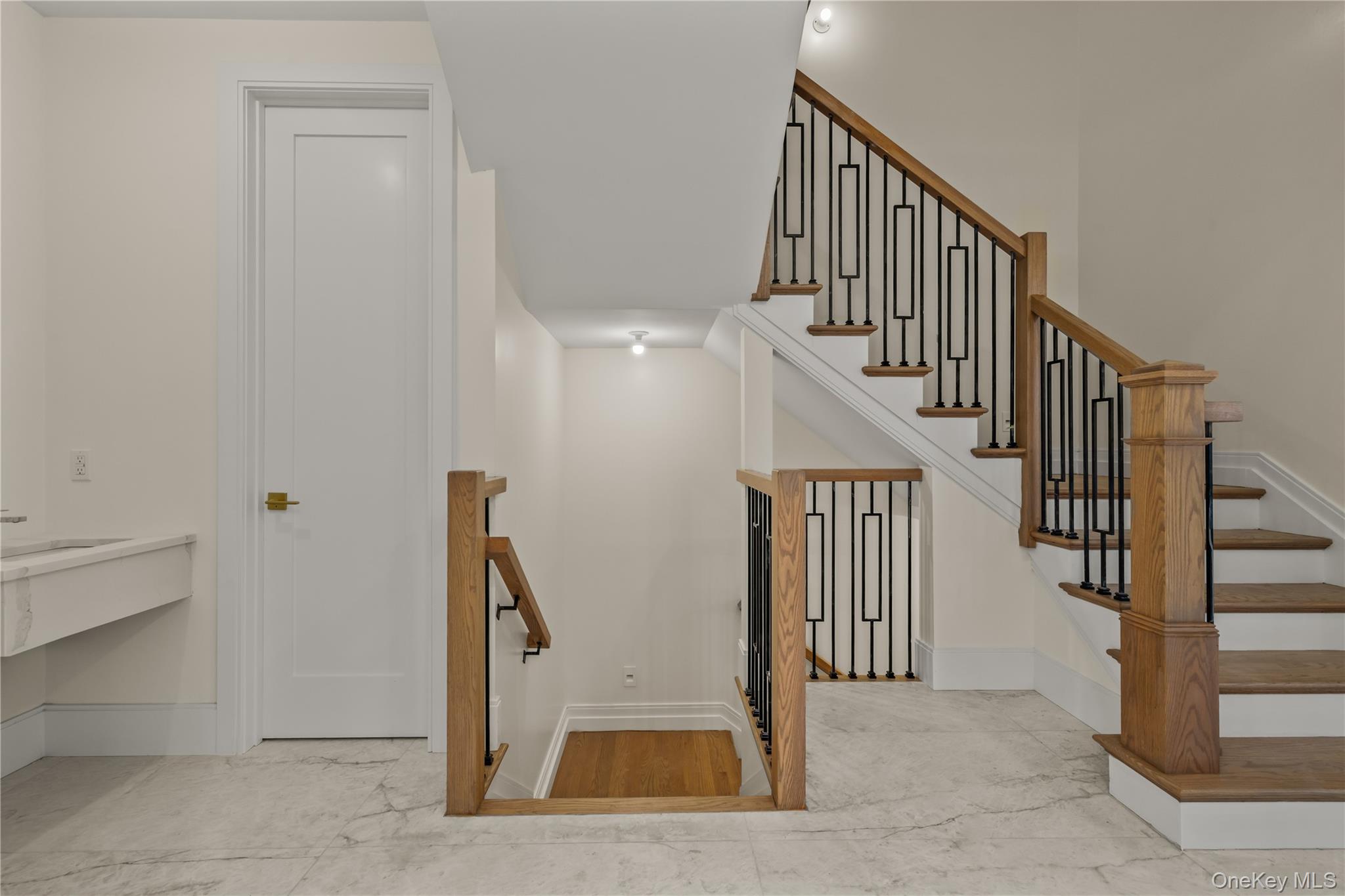 5205 Corner Street – For Sale photo 8