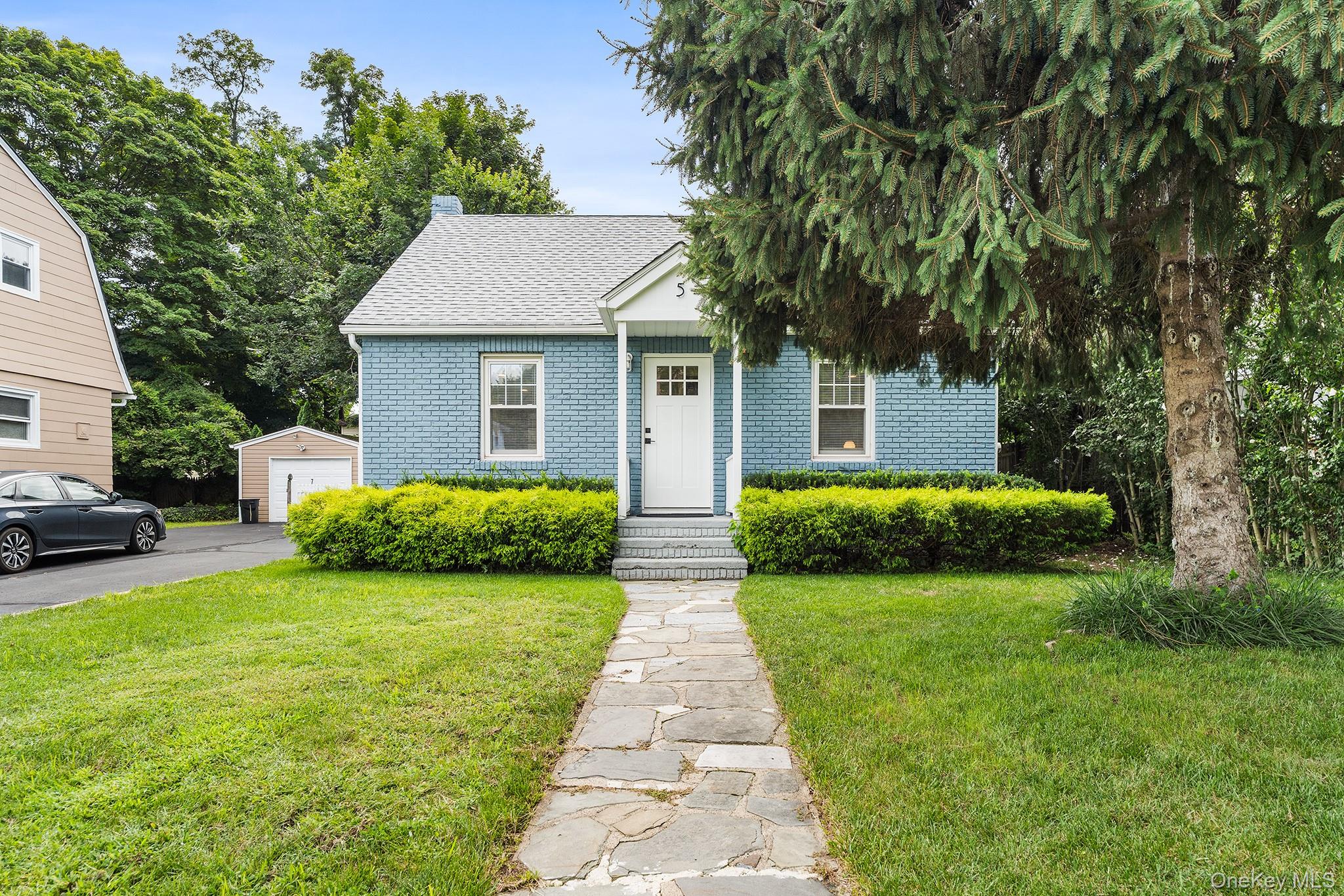5 W Maple Avenue – For Sale