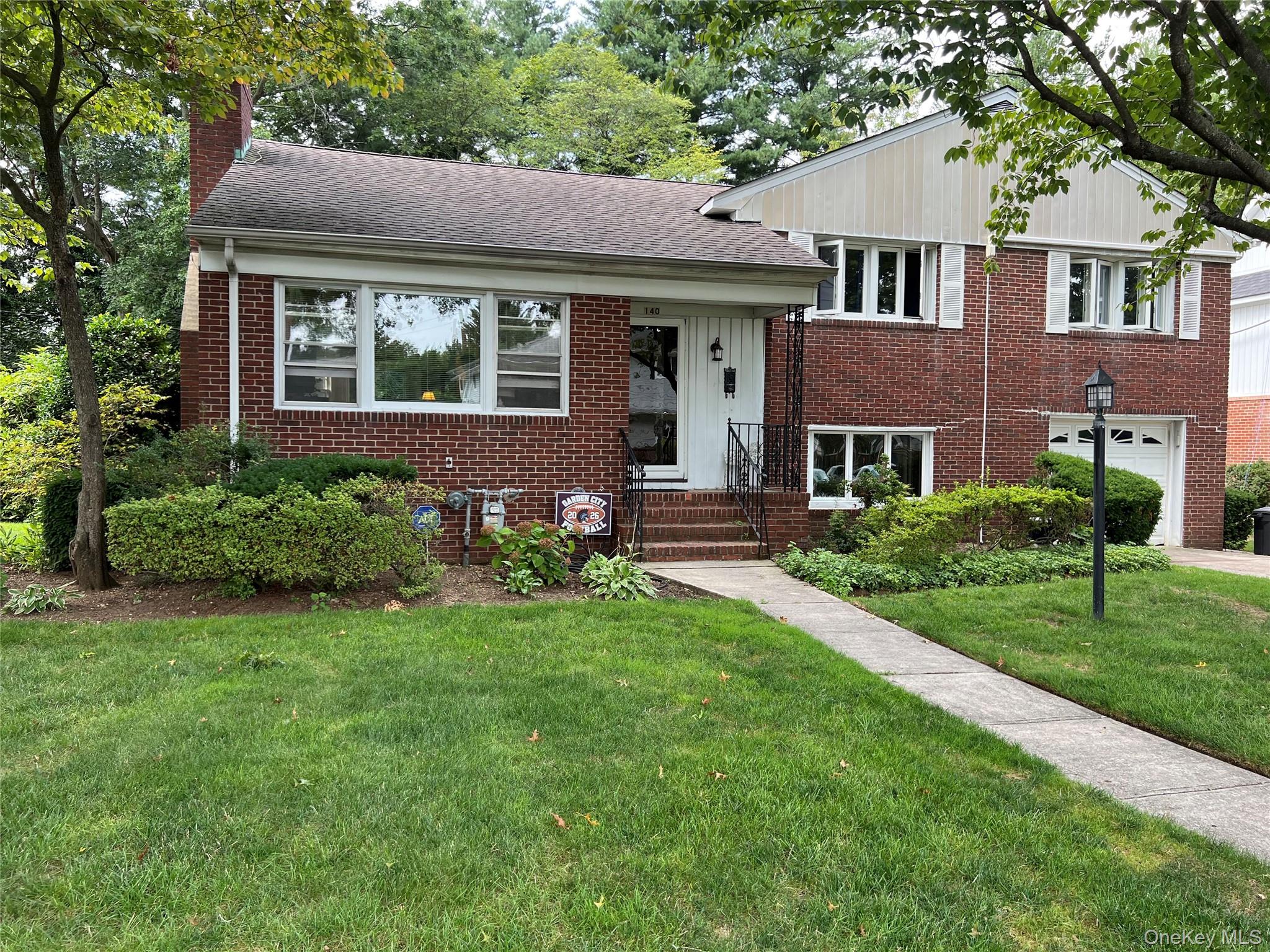 140 Hayes Street – For Rent