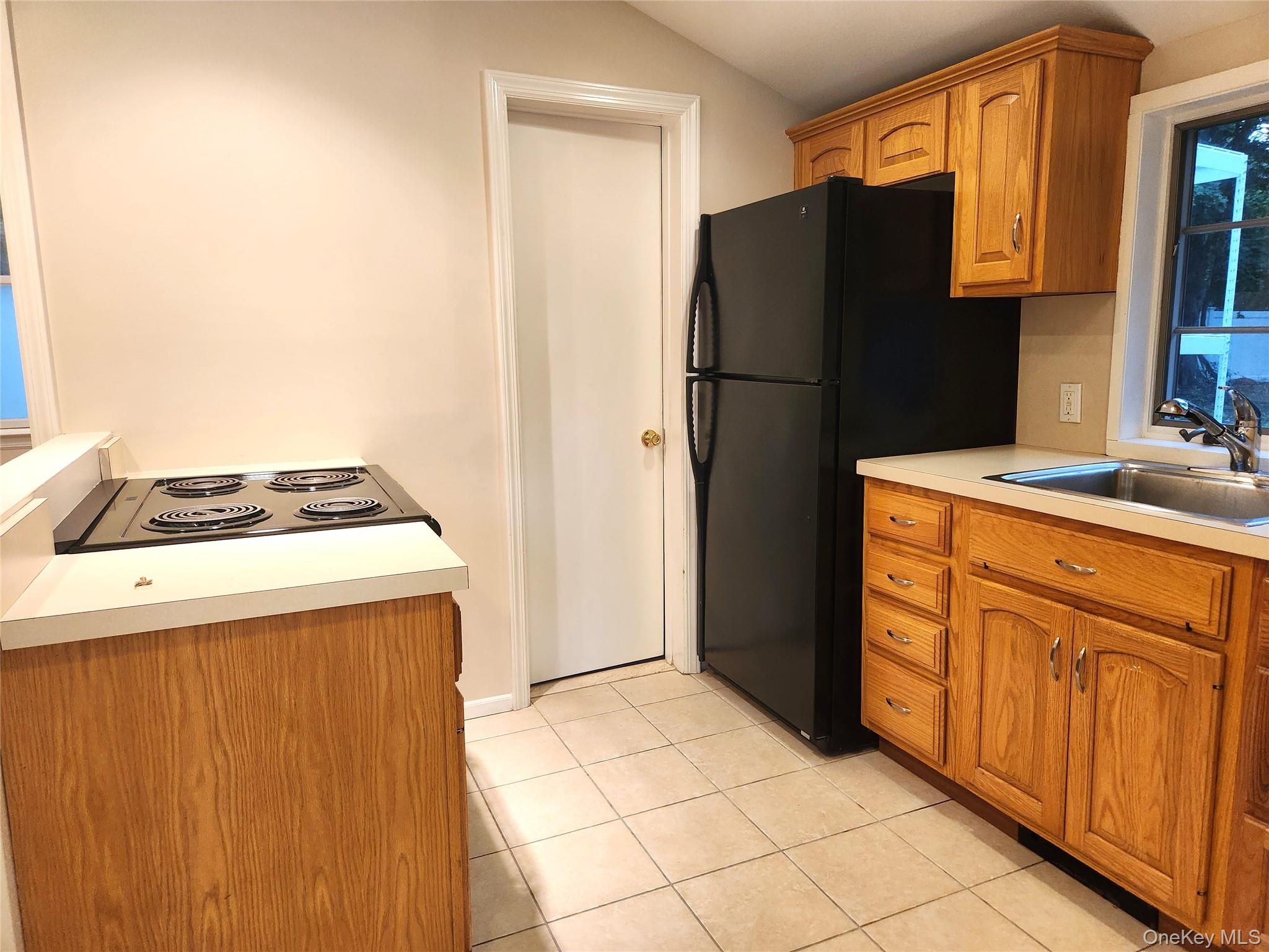 807 Meadow Road – For Rent photo 5