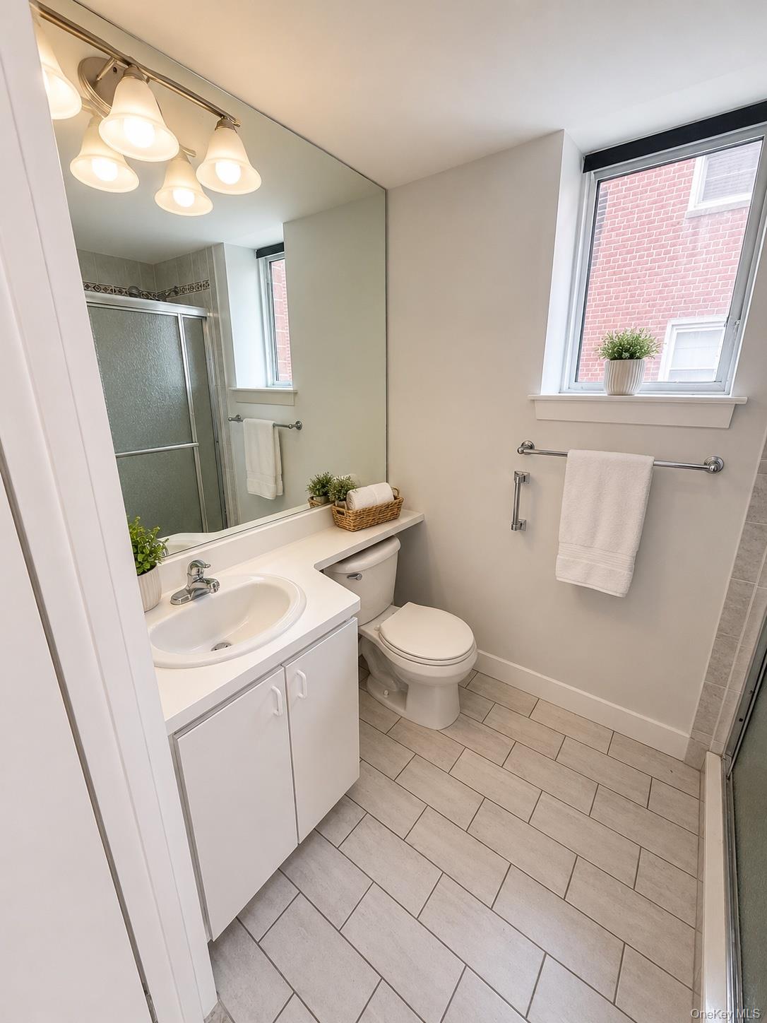10 Canterbury Road, Unit 1B photo 8