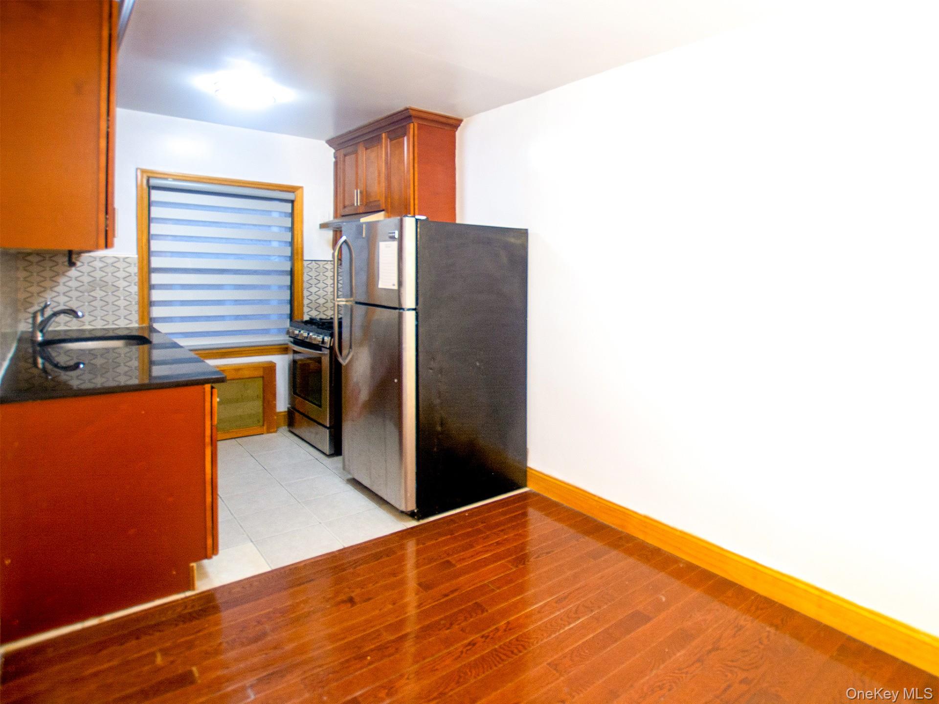 20920 42nd Avenue, Unit Apt. 1 photo 4