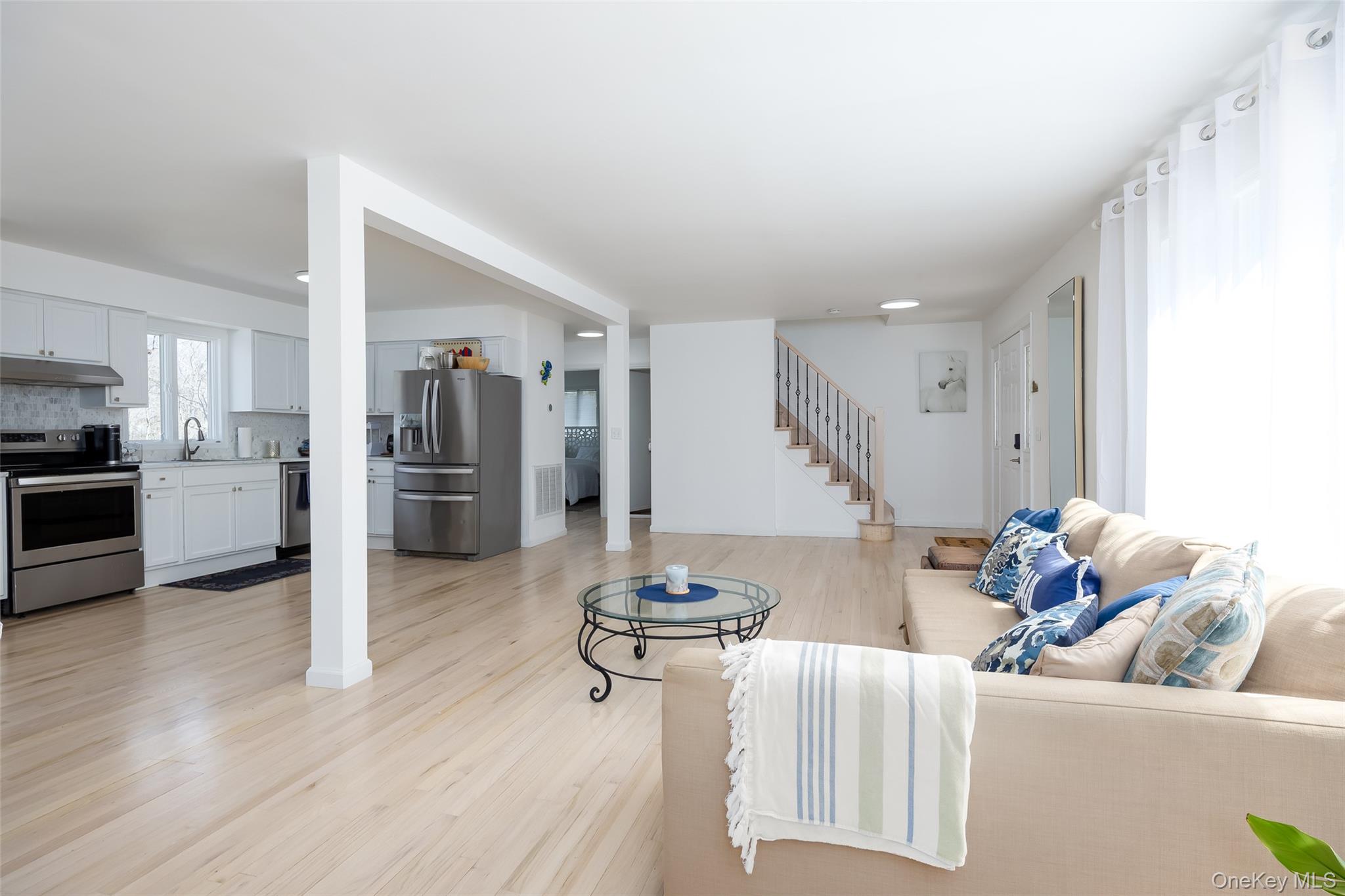 371 S River Road – For Rent photo 10