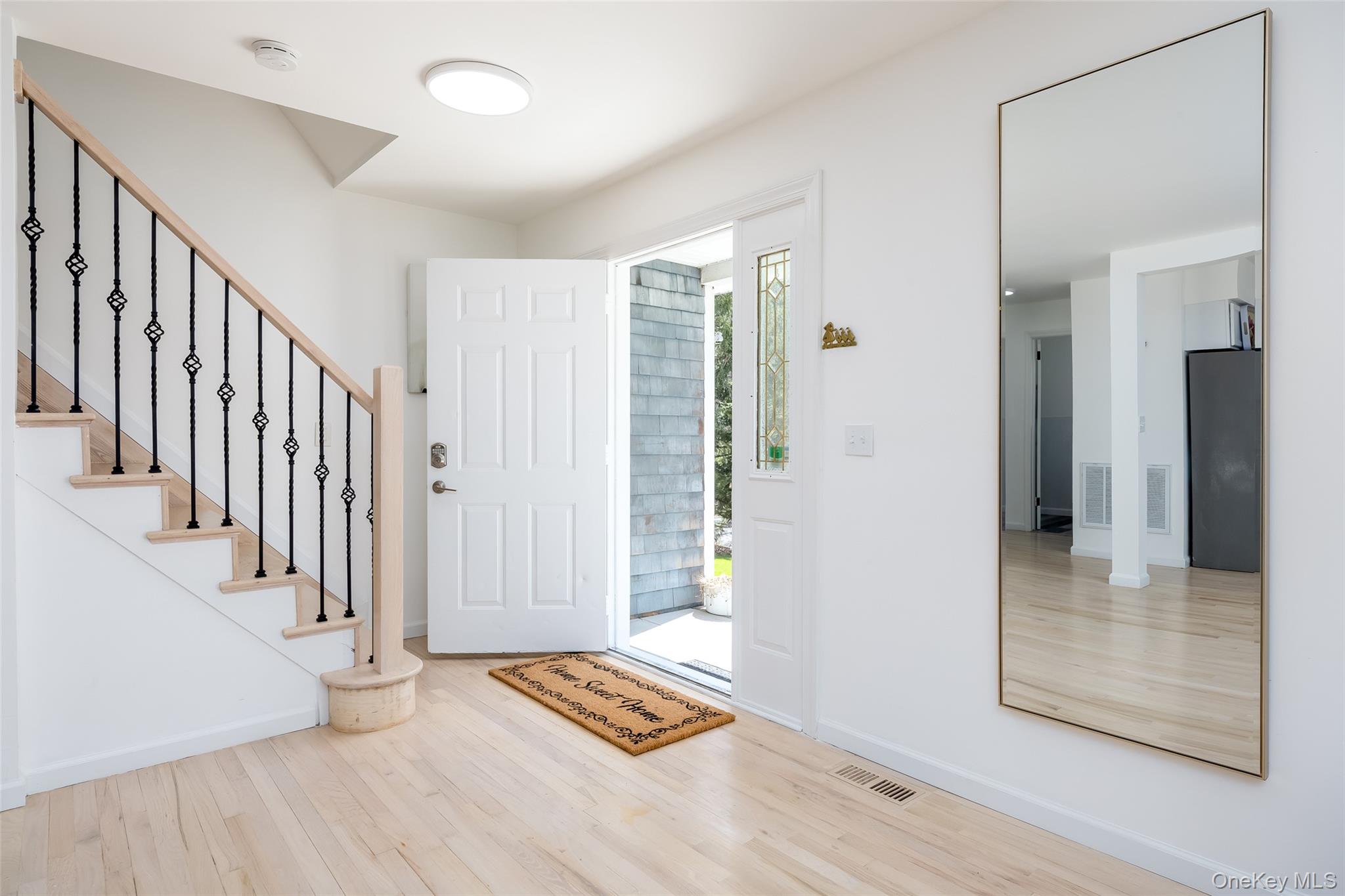 371 S River Road – For Rent photo 4