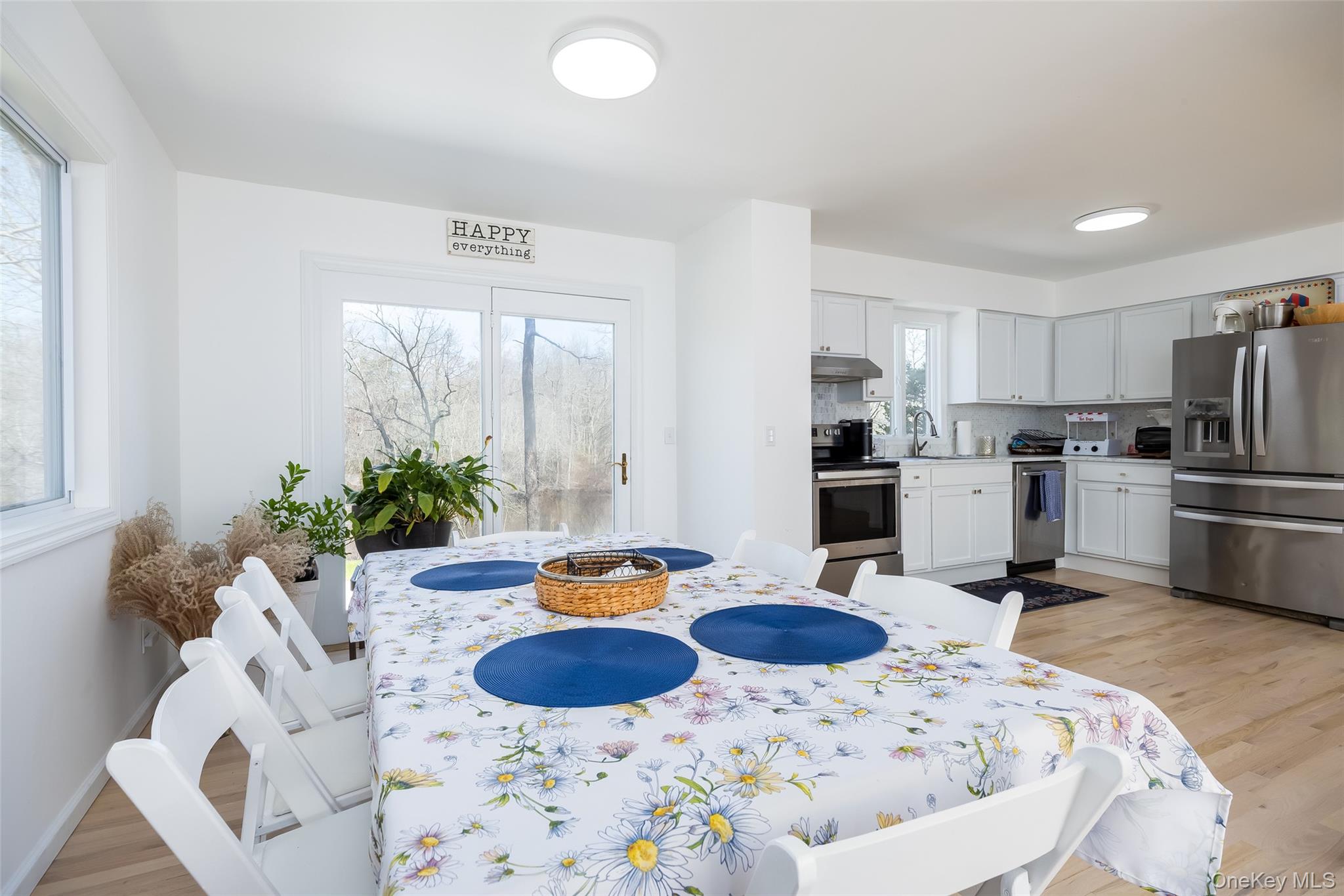 371 S River Road – For Rent photo 12