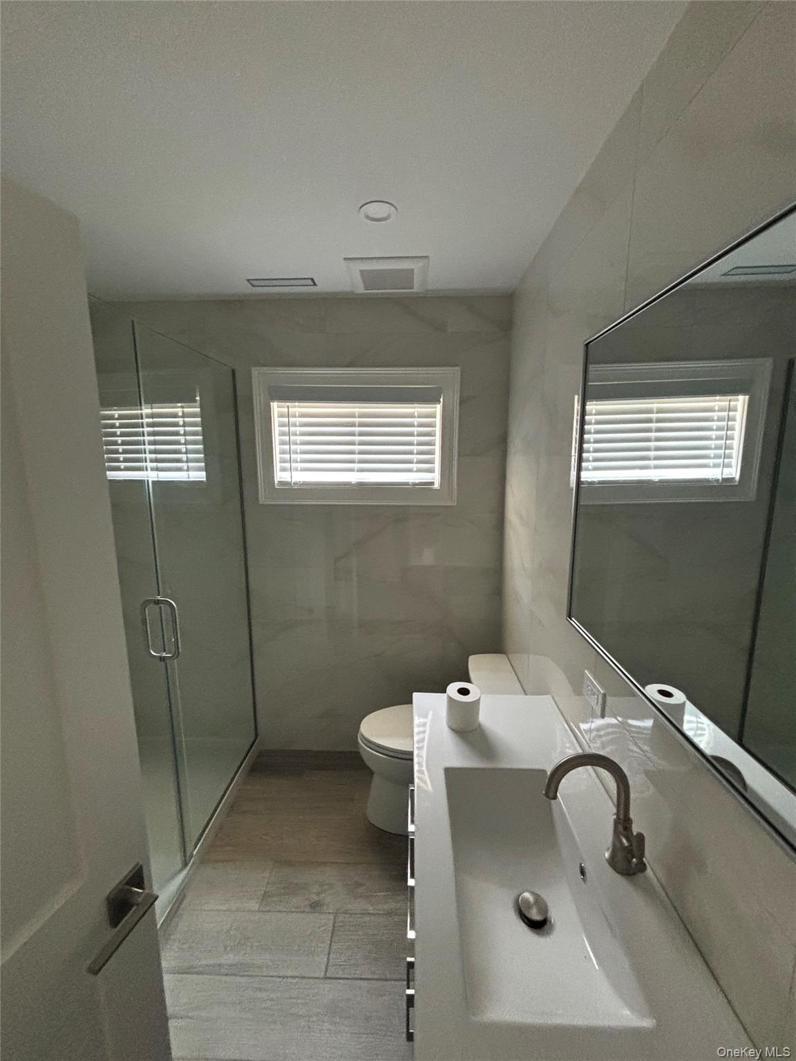 17 Jefferson Avenue – For Rent