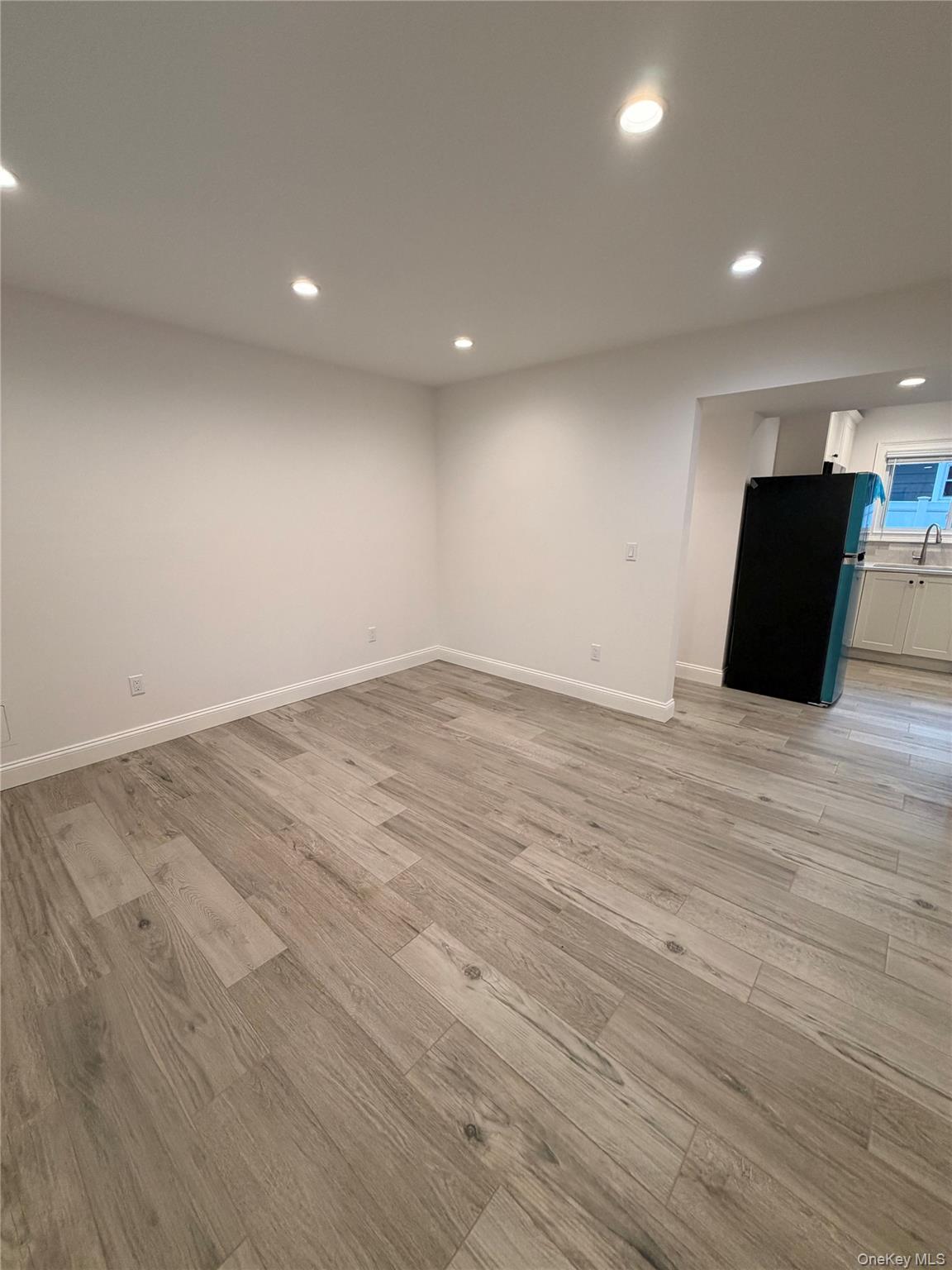 17 Jefferson Avenue – For Rent photo 9