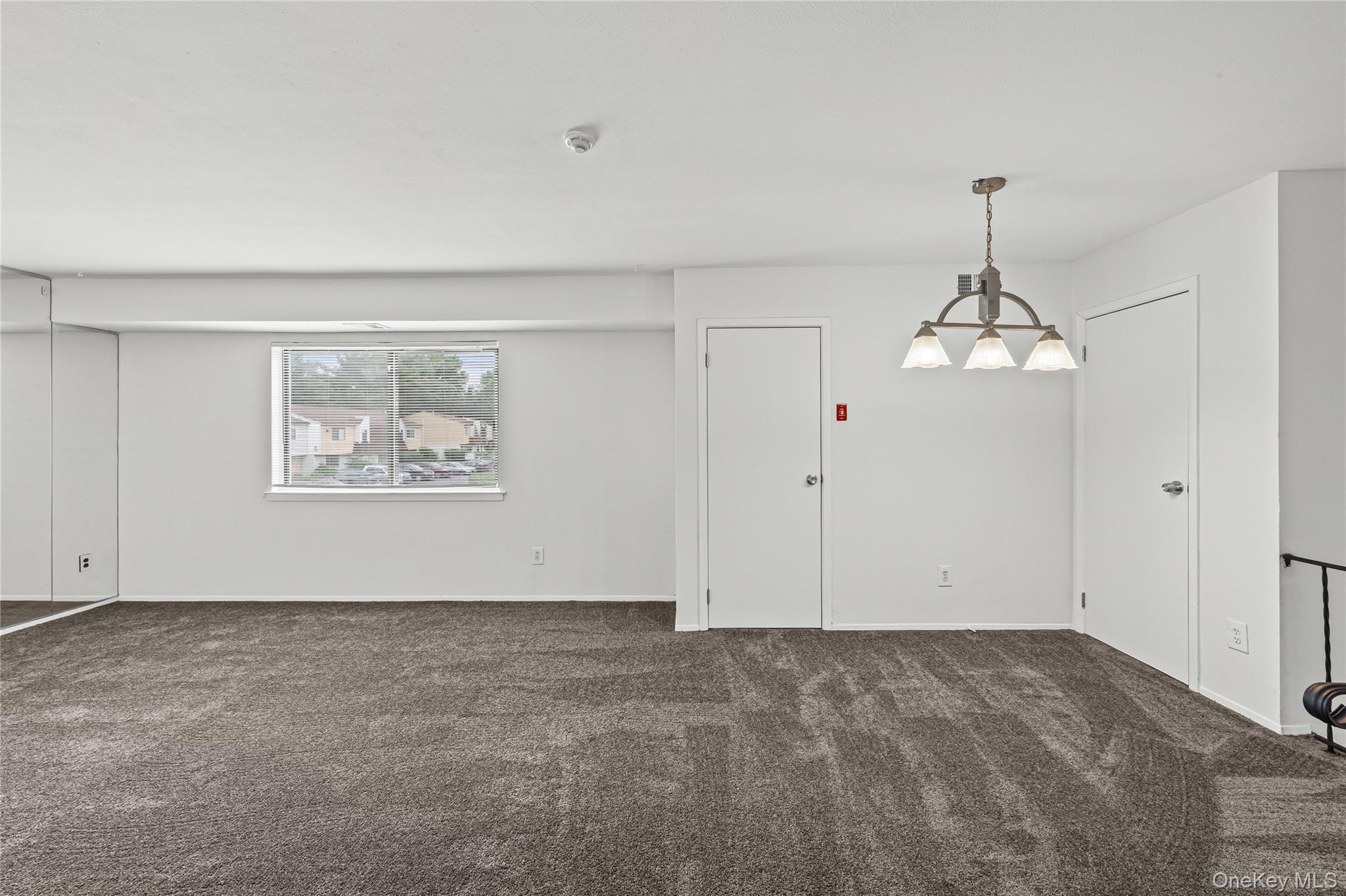 42 Pointe Circle South, Unit 0 photo 7