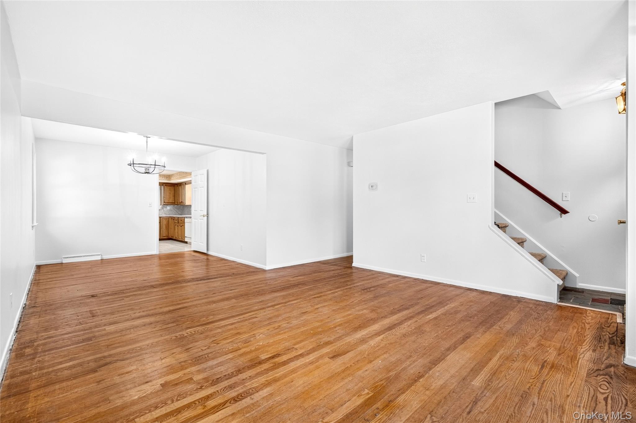 92 Kings Highway – For Sale photo 11