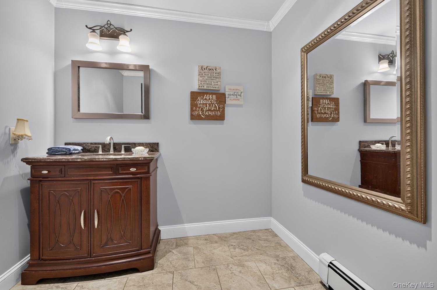 10 Dorchester Drive – For Sale photo 13