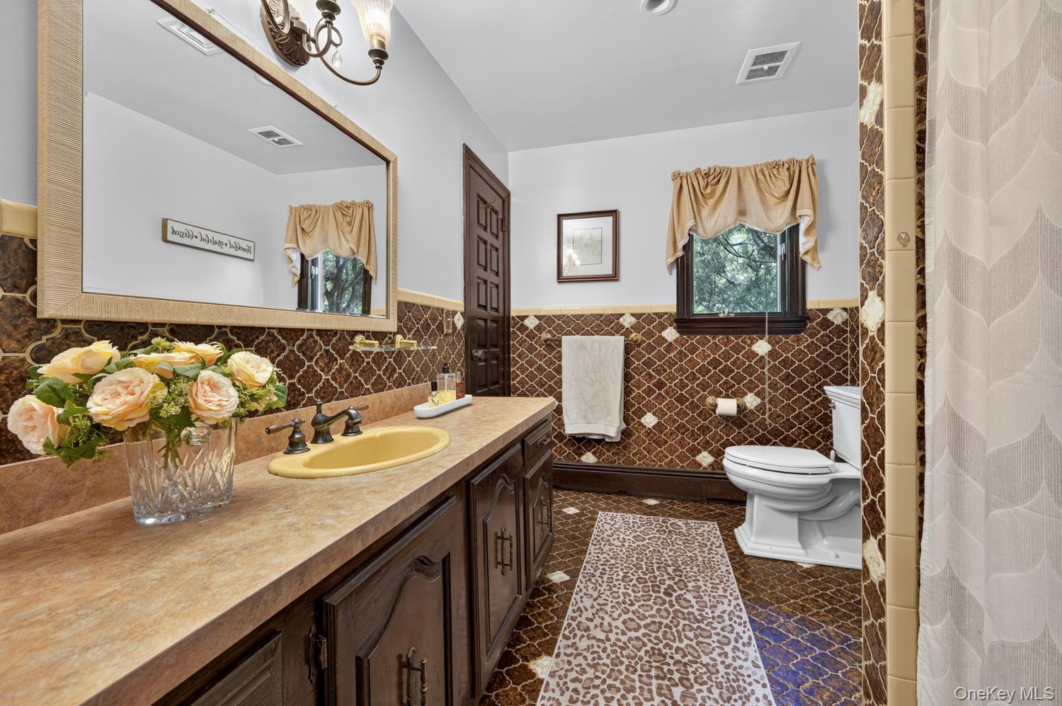 10 Dorchester Drive – For Sale photo 17