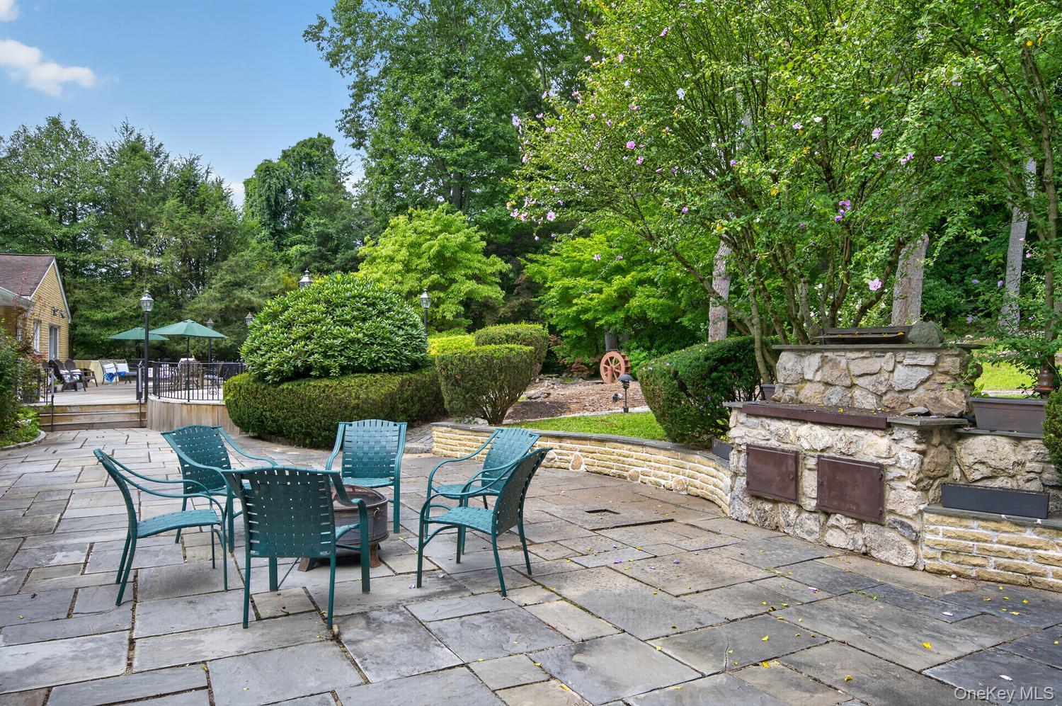 10 Dorchester Drive – For Sale photo 37