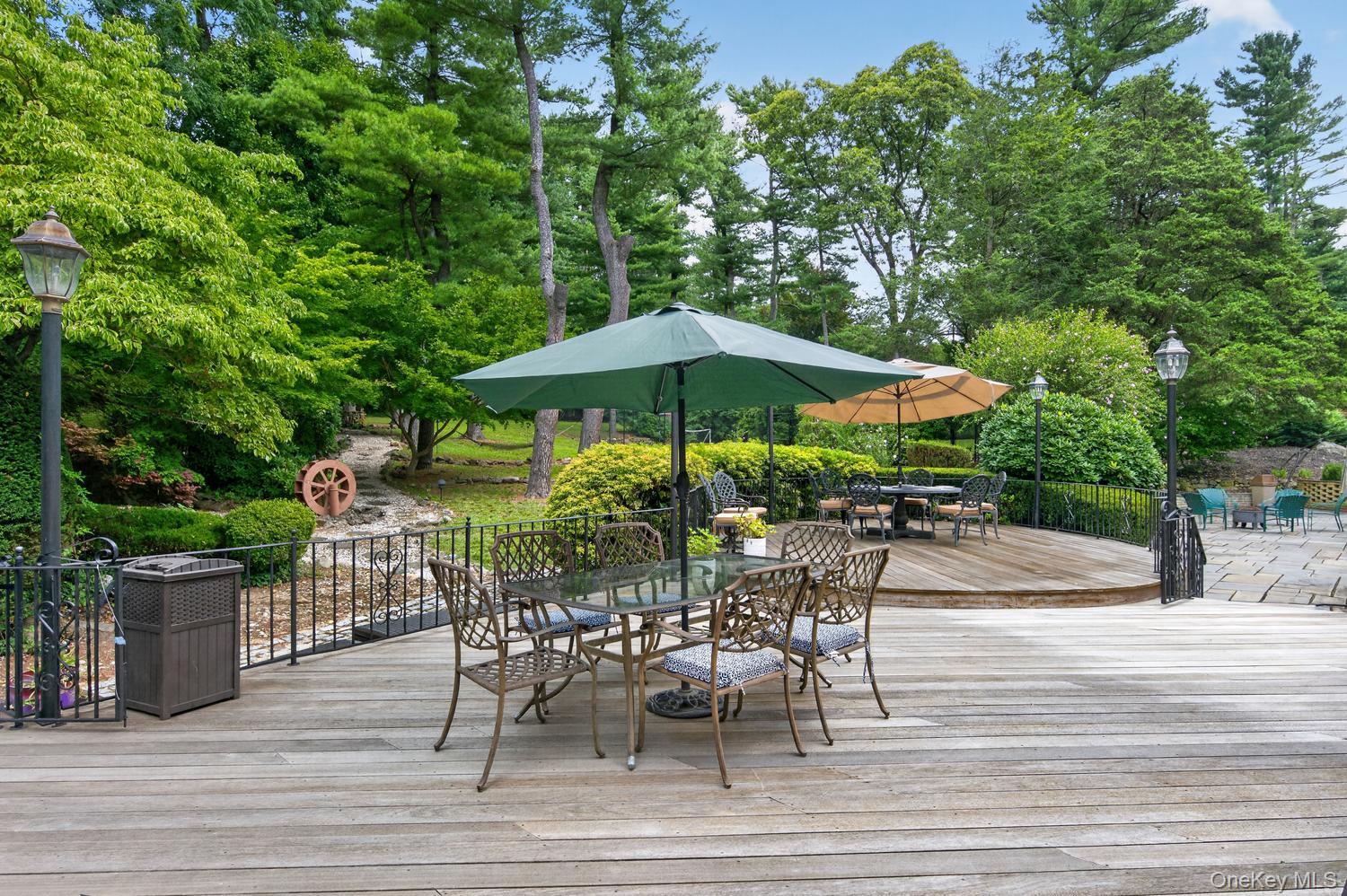 10 Dorchester Drive – For Sale photo 35