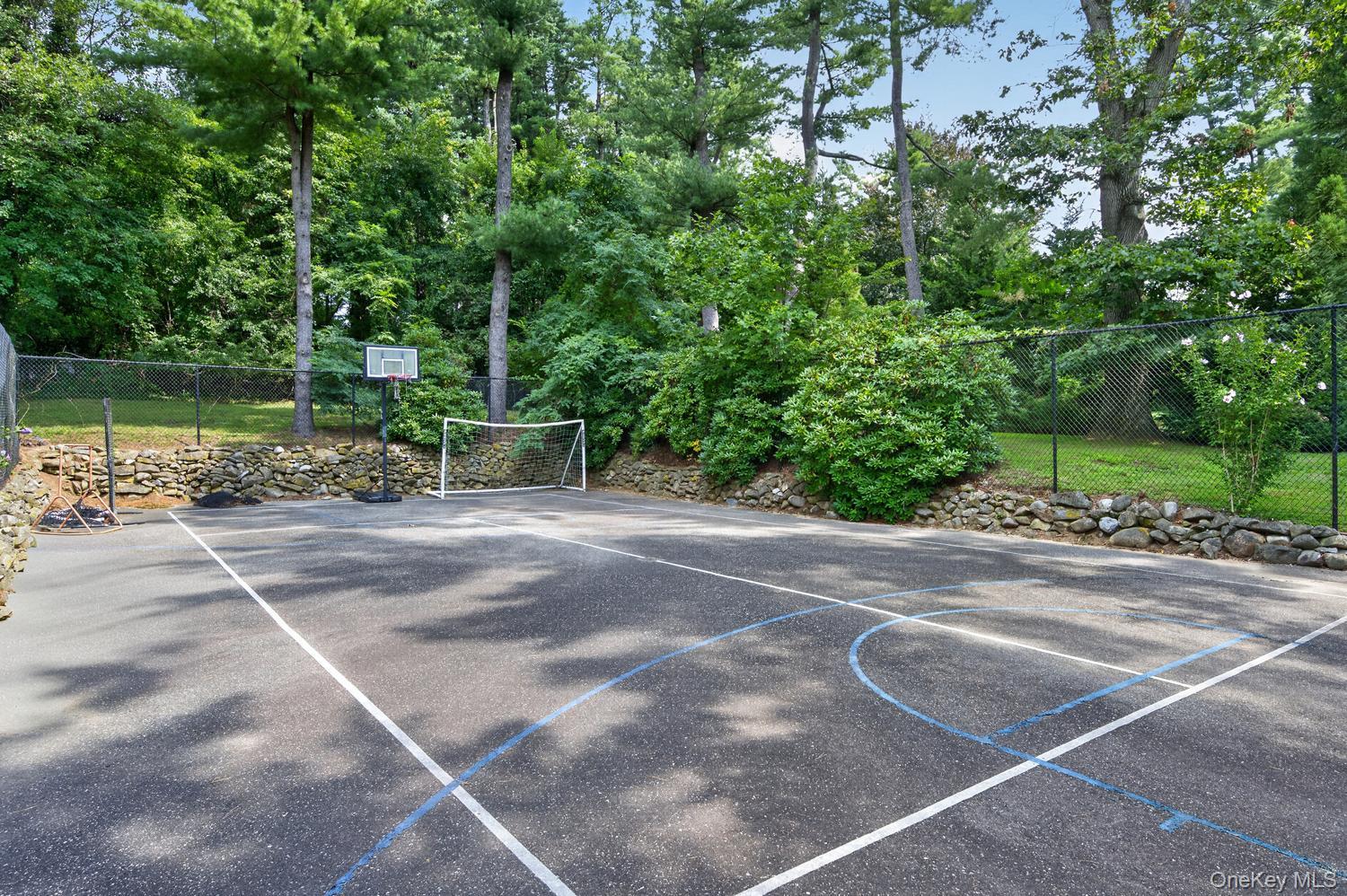 10 Dorchester Drive – For Sale photo 30