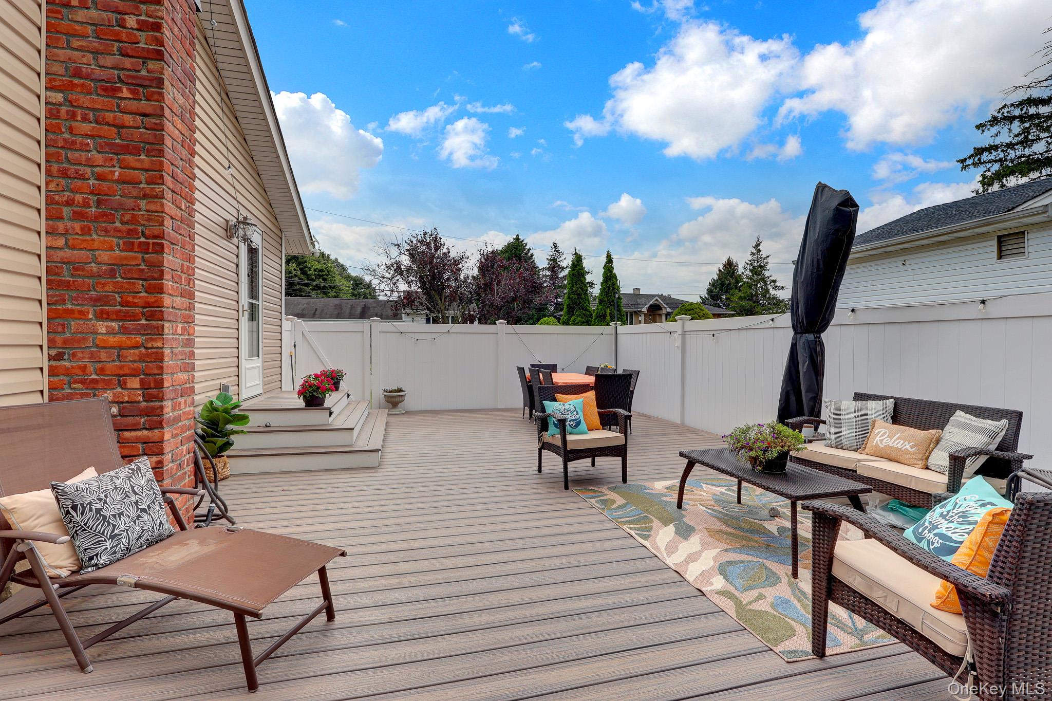 43 Manhattan Avenue – For Sale photo 4