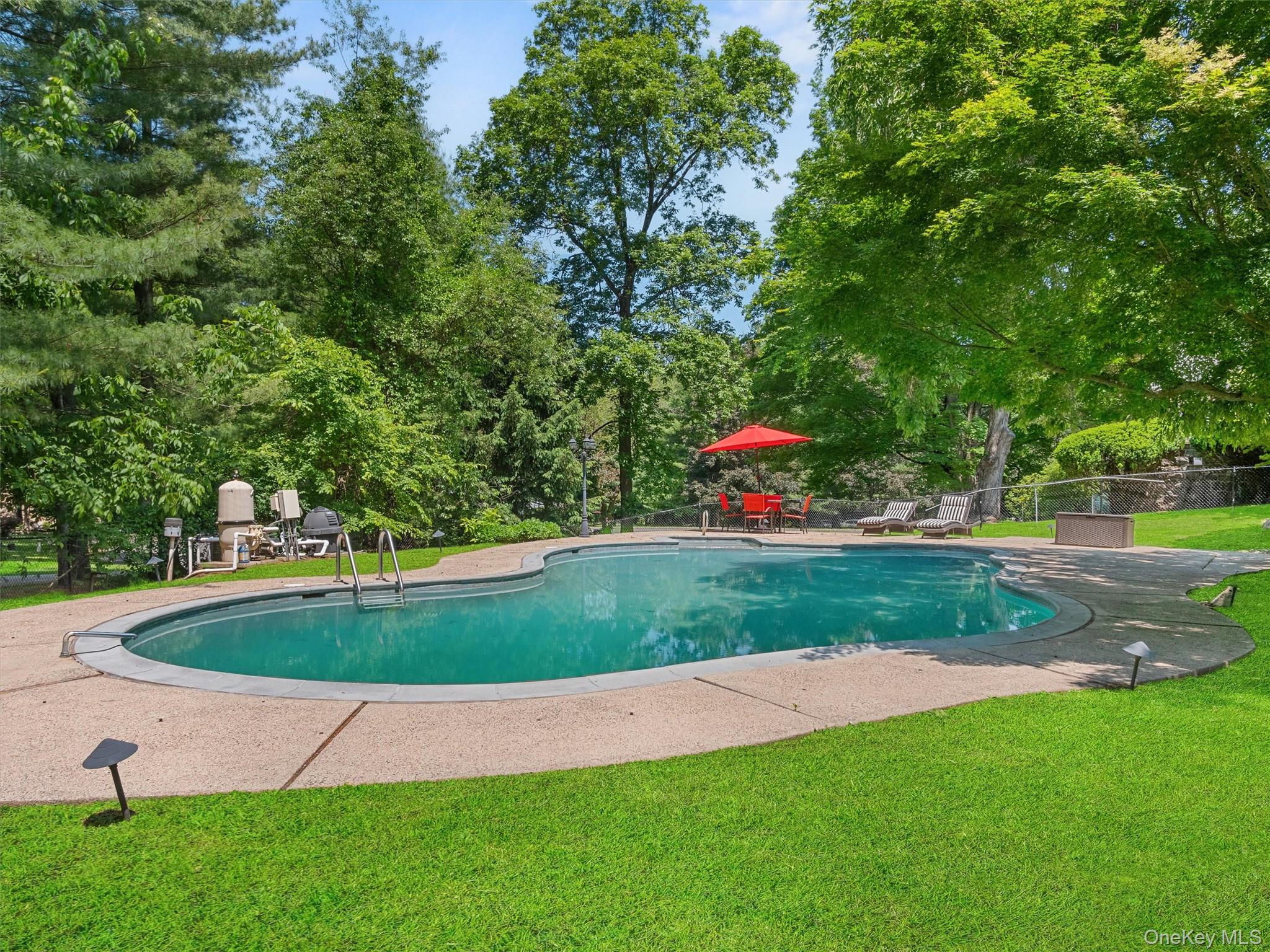 1 Finnegan Lane – For Sale photo 32