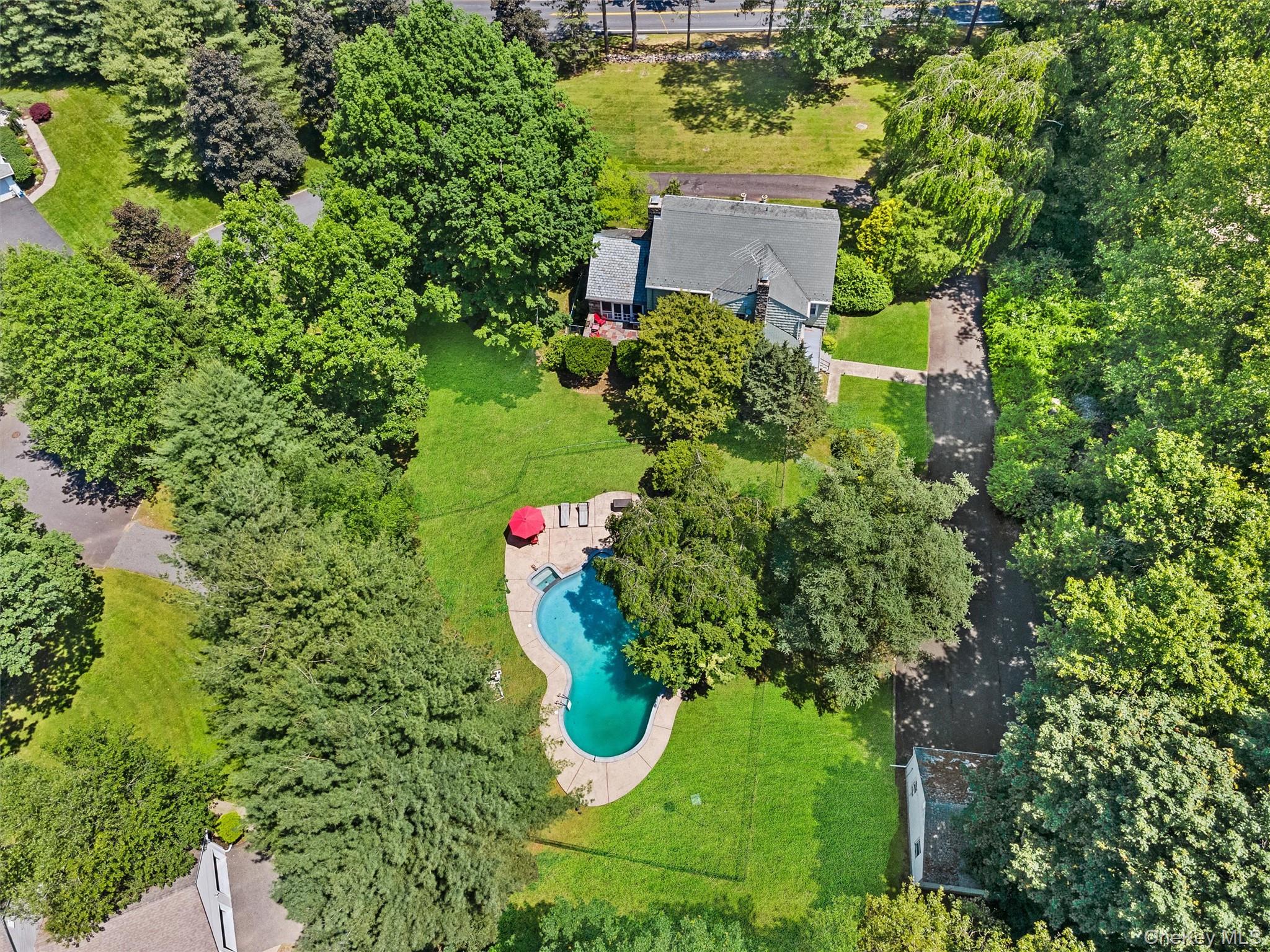 1 Finnegan Lane – For Sale photo 37