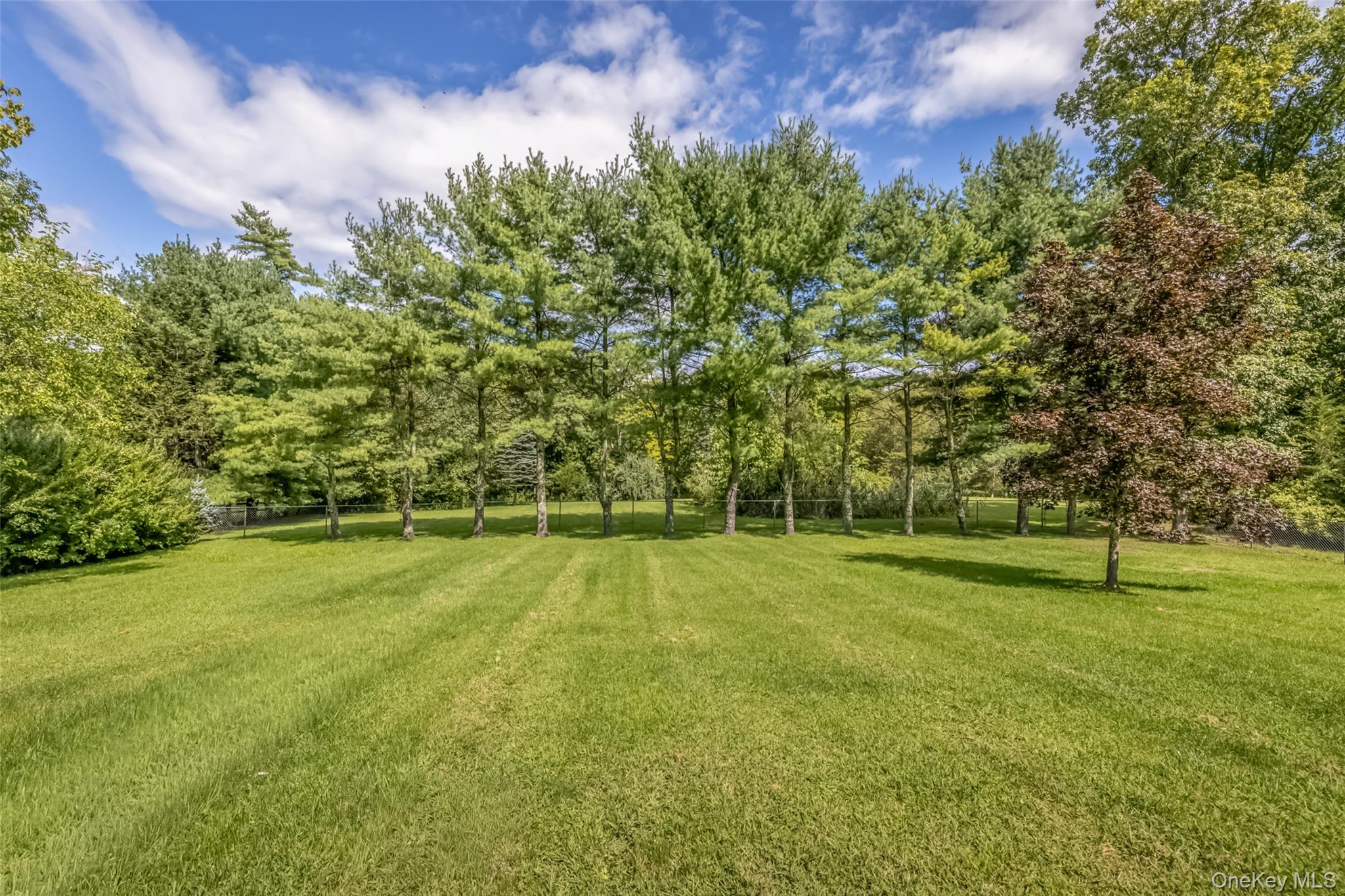 15 Old Mill Road – For Sale photo 4