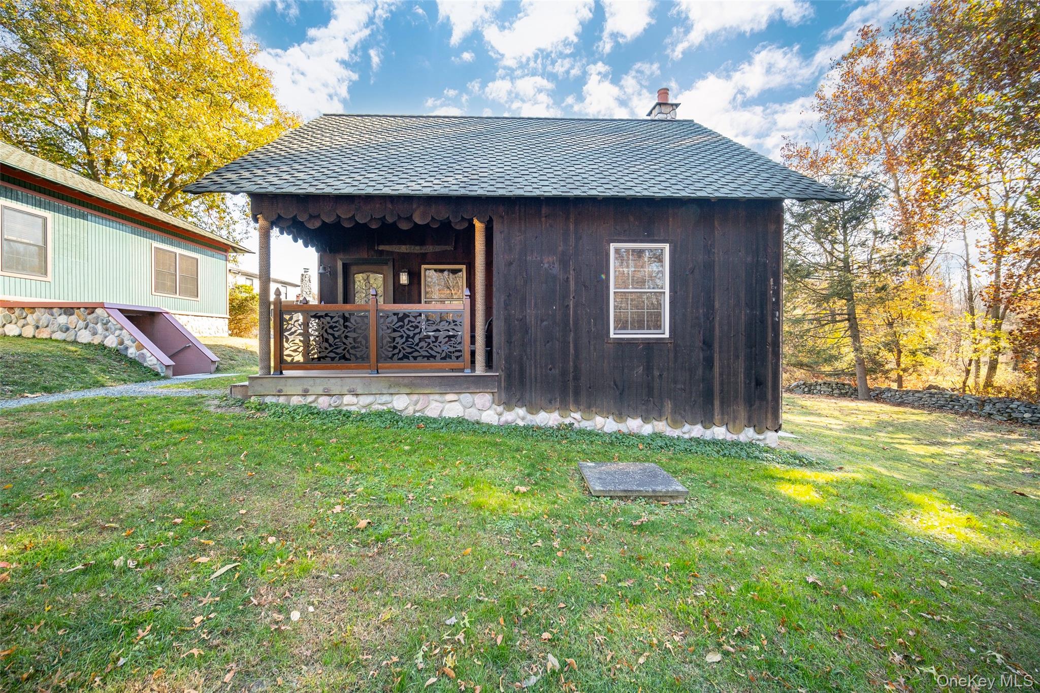 35 Clara Avenue – For Rent