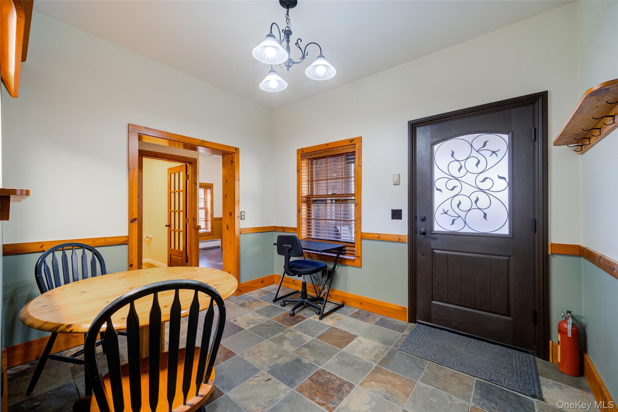 35 Clara Avenue – For Rent photo 8