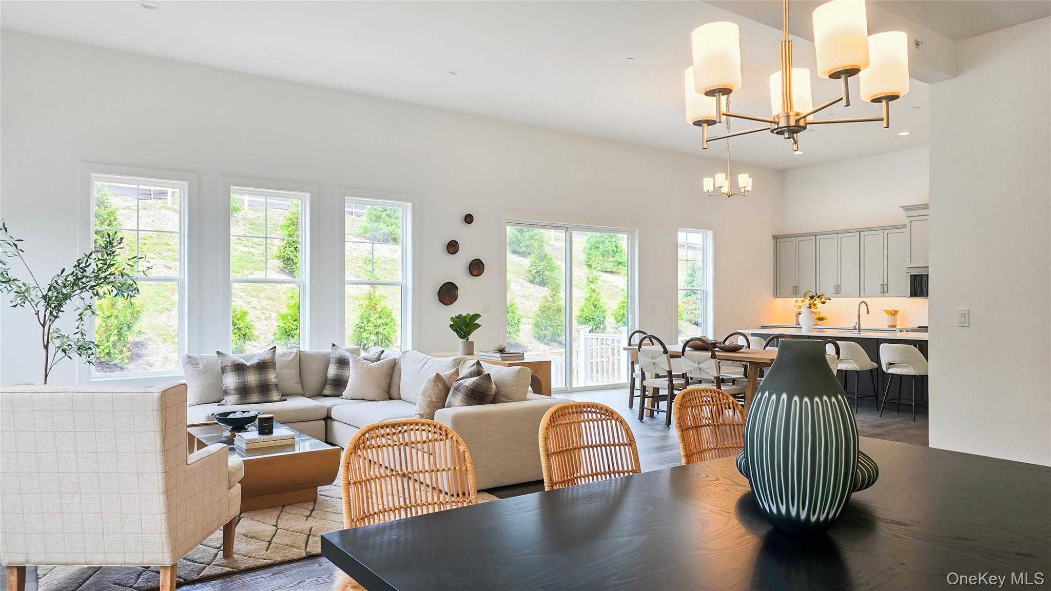 2050 Summit Loop, Unit 61