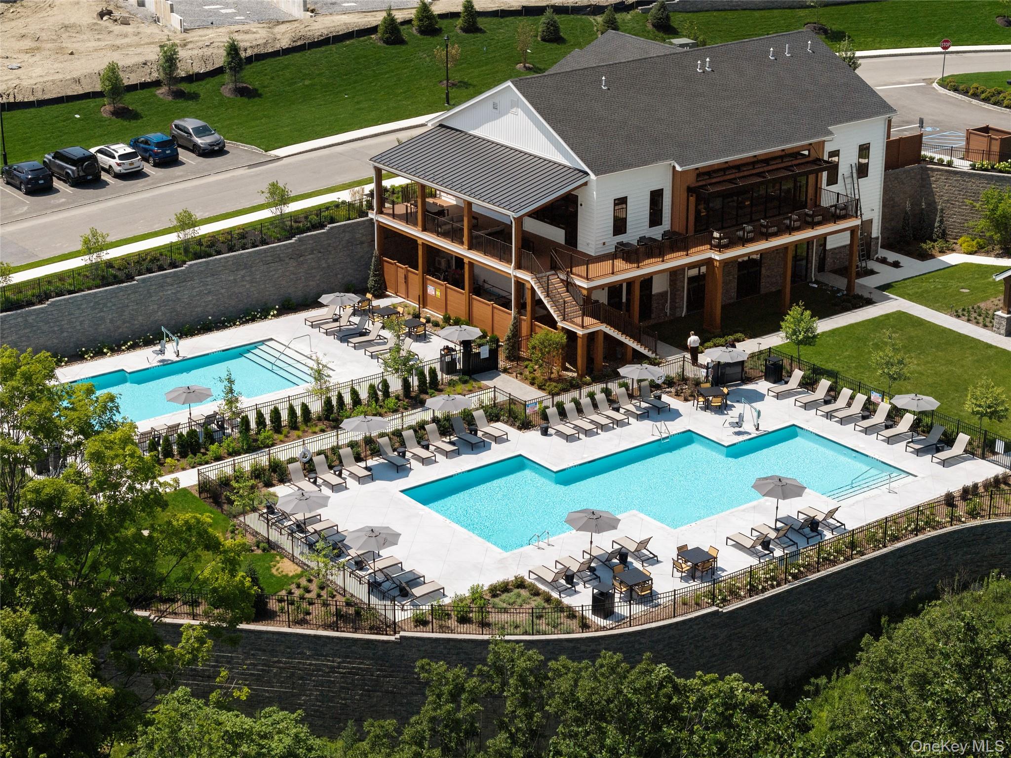 2050 Summit Loop, Unit 61 photo 16