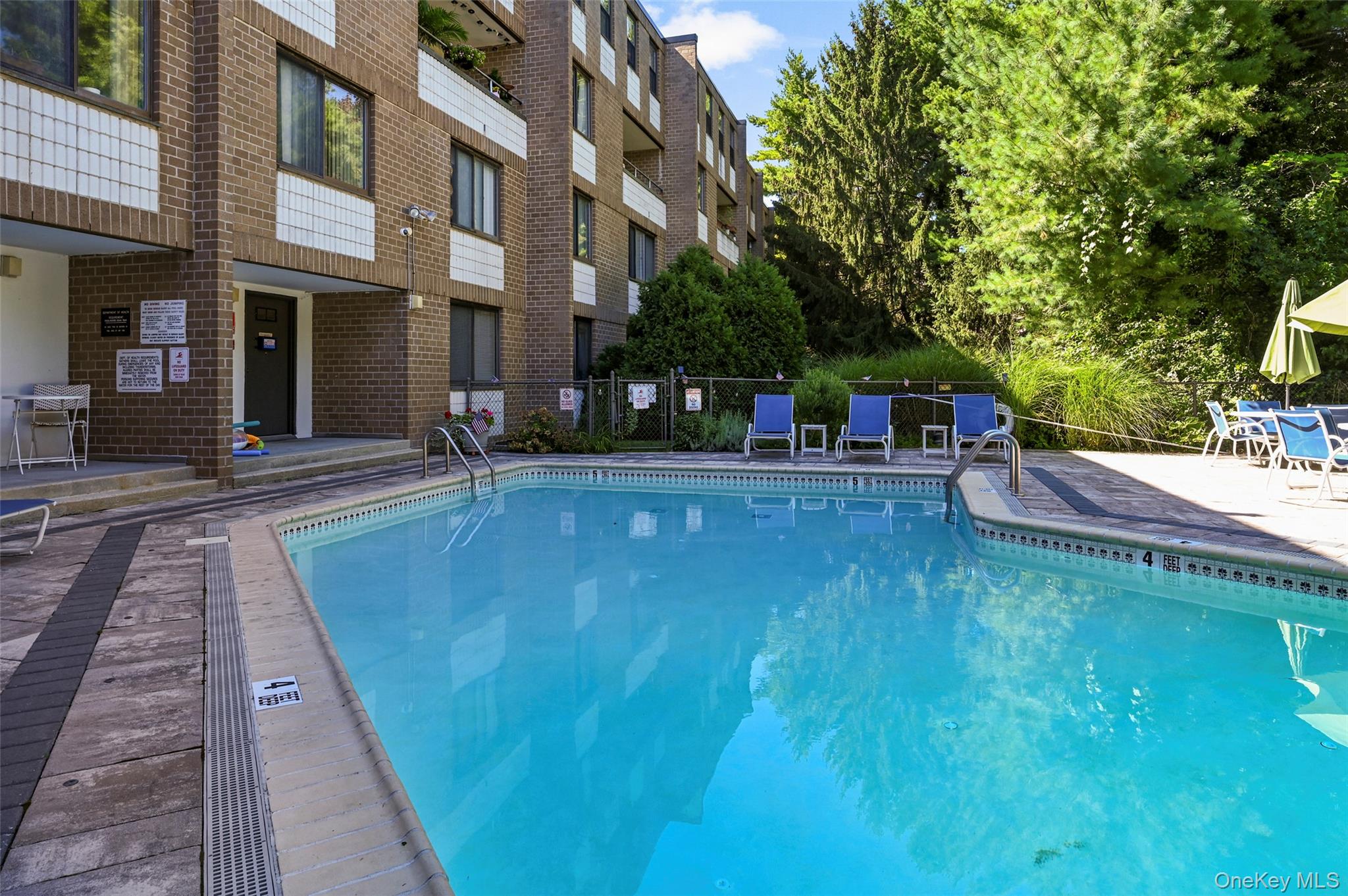 680 W Boston Post Road, Unit 3A photo 24