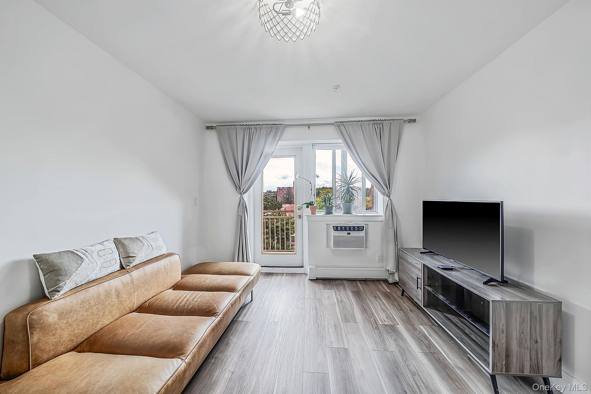 14024 31st Drive, Unit 4C photo 3