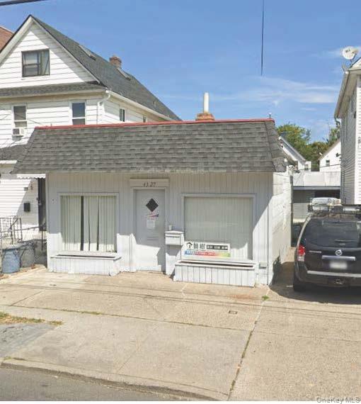 43-27 Bowne Street, Unit BB photo 2