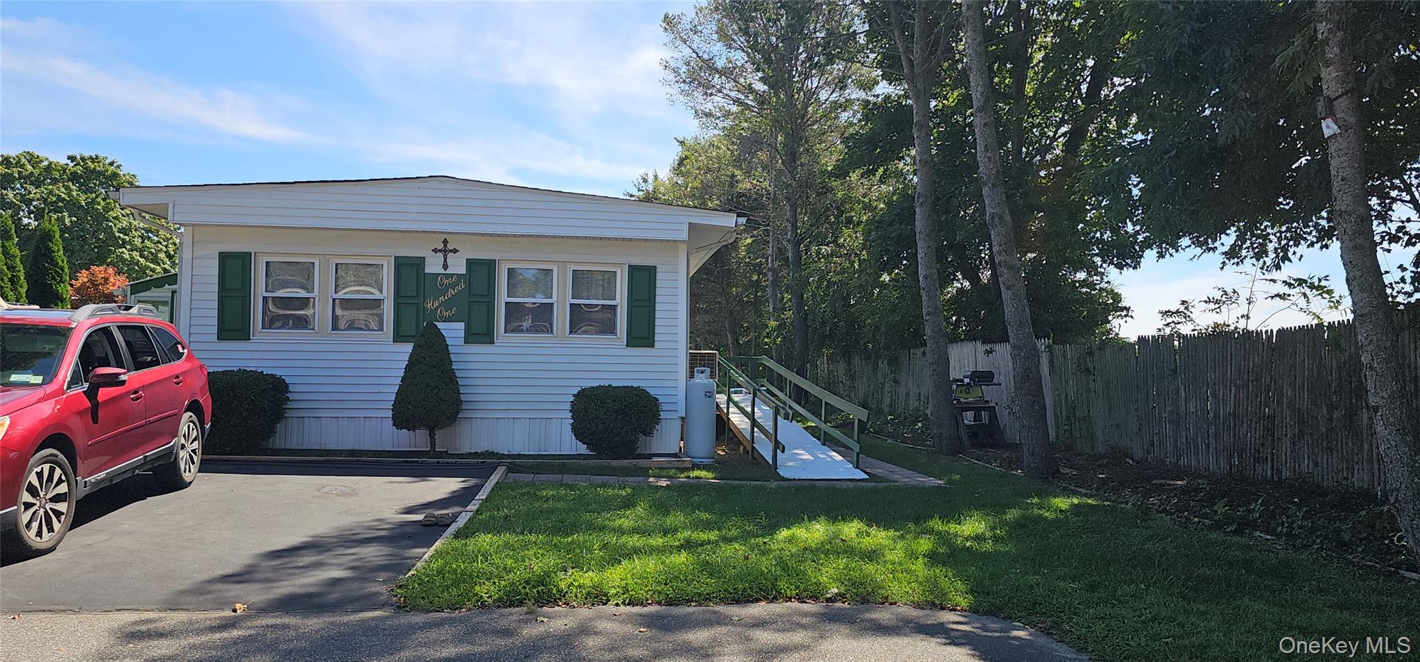 703 Fresh Pond Avenue, Unit 101