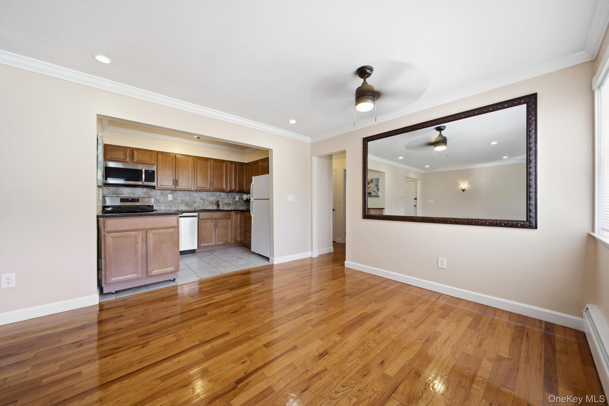 227 N Middletown Road, Unit D photo 4