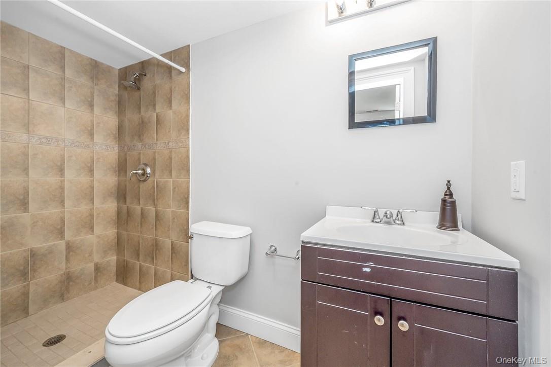 114 Lincoln Avenue – For Rent photo 29