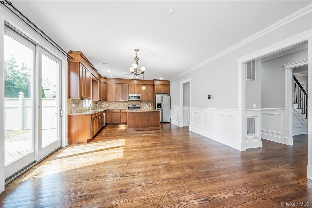 114 Lincoln Avenue – For Rent photo 11