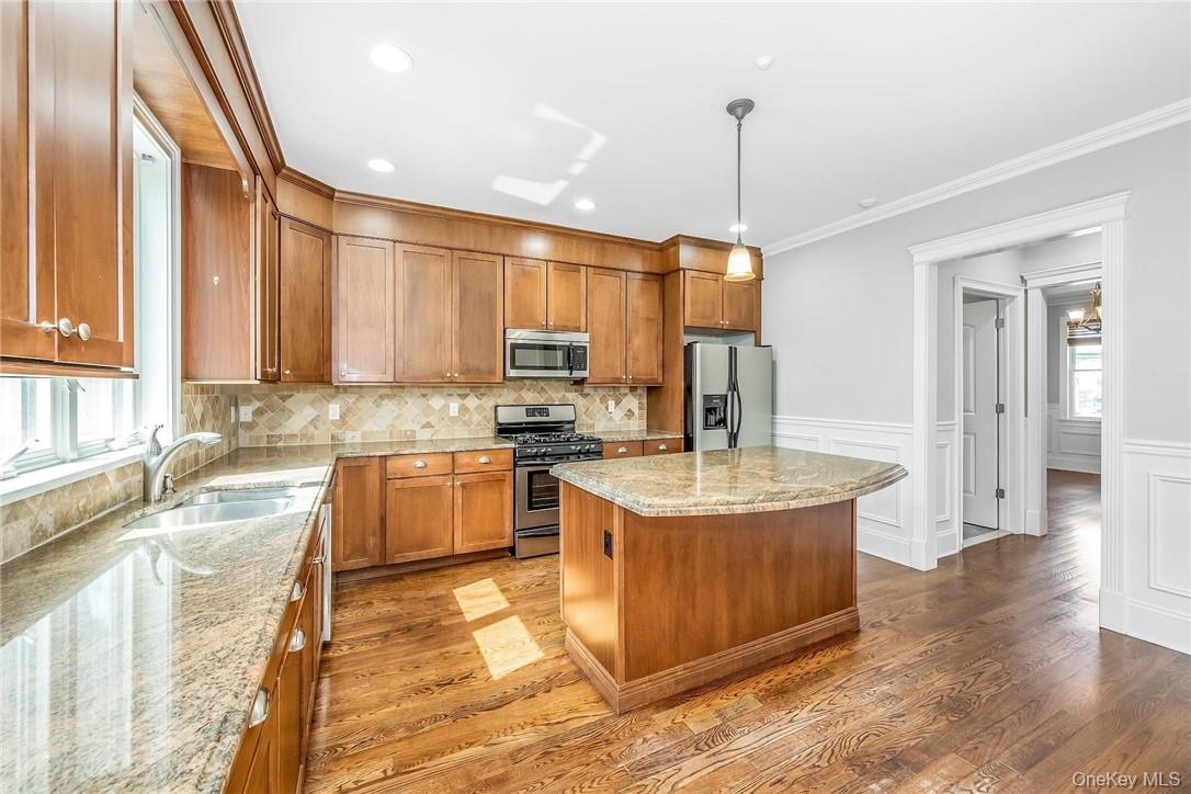 114 Lincoln Avenue – For Rent photo 14