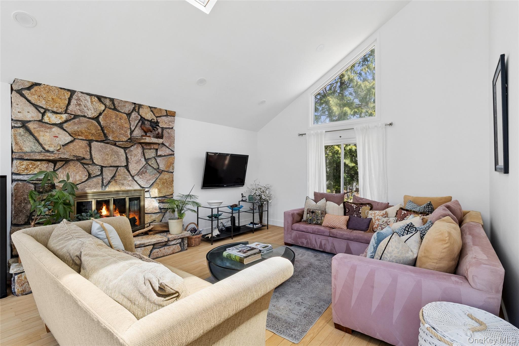 44 Diane Drive – For Rent photo 9