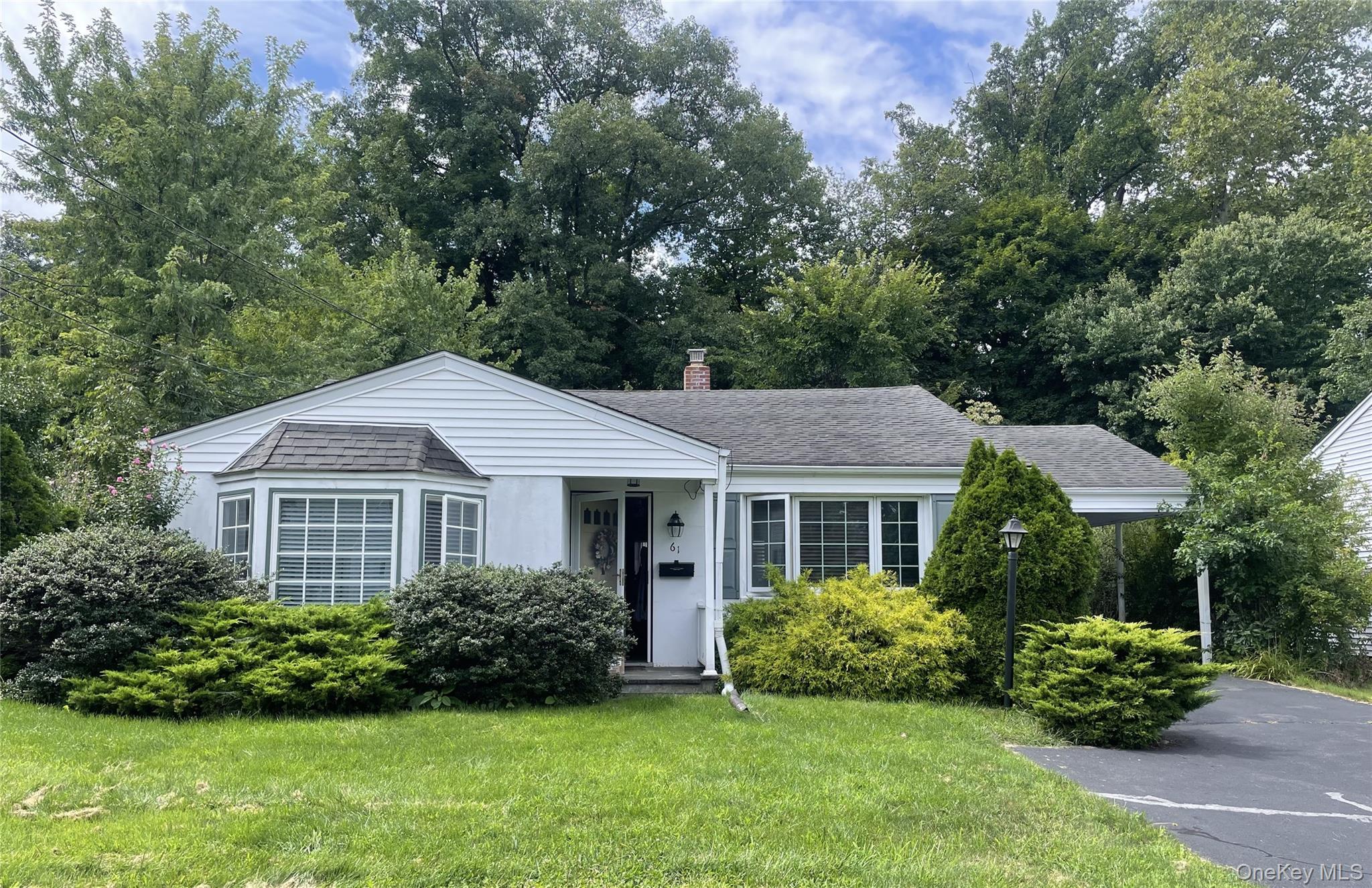 61 N Magnolia Street – For Sale photo 2