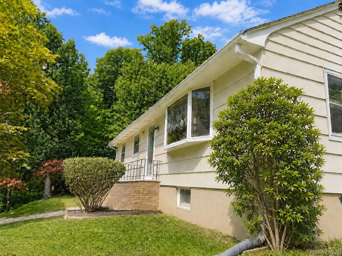 135 Kings Highway – For Sale photo 2