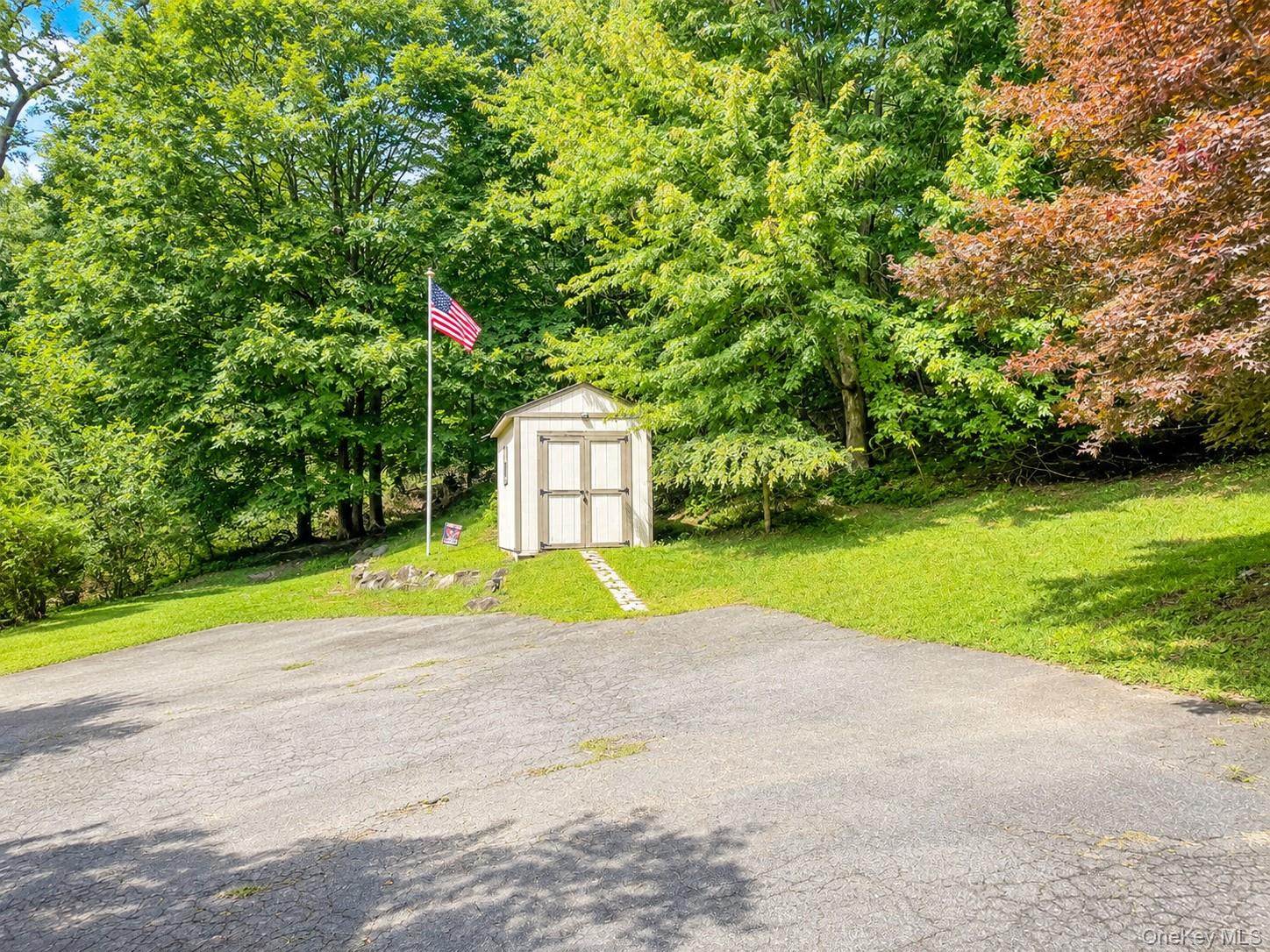 135 Kings Highway – For Sale photo 22