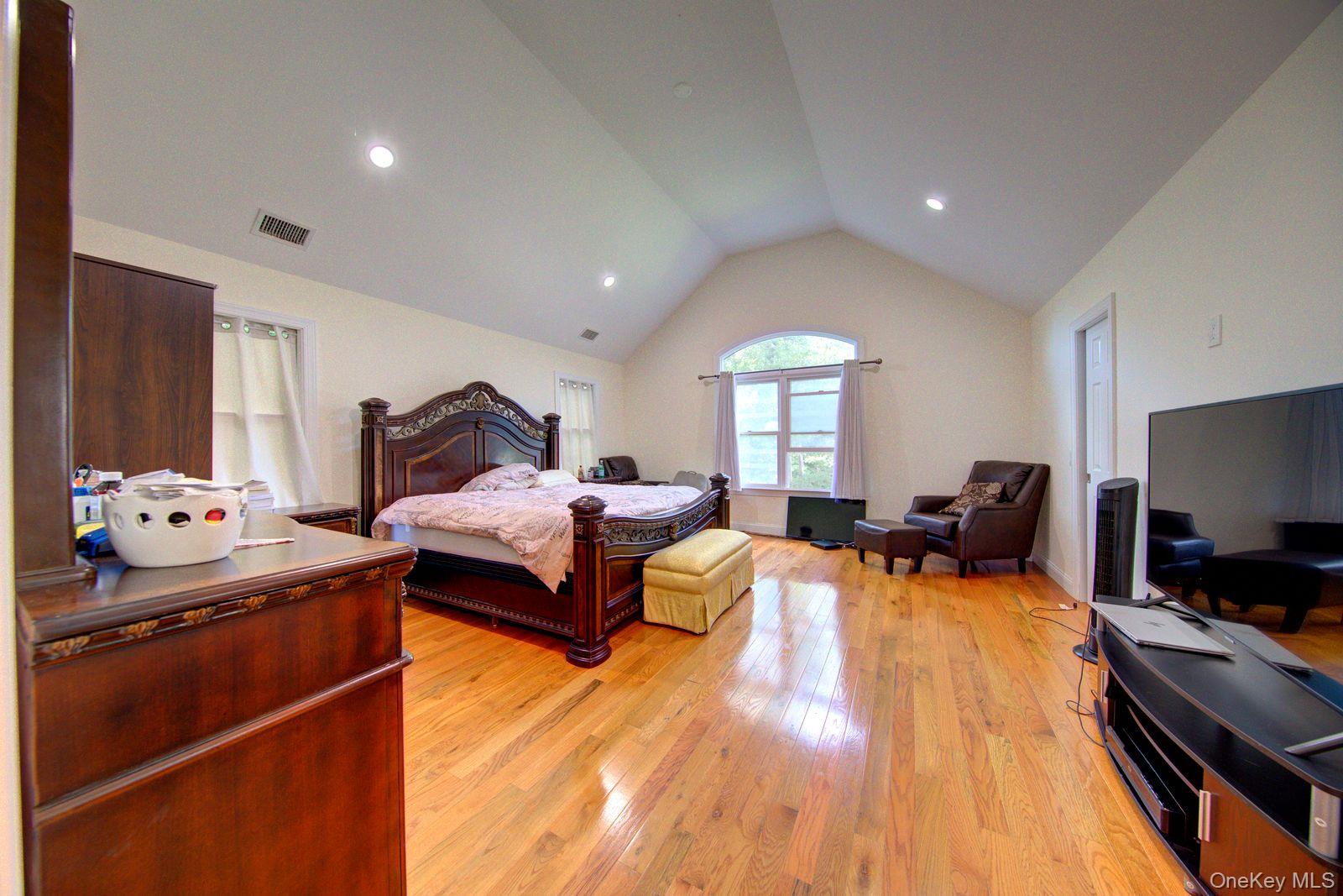 97 Chestnut Street – For Sale photo 12