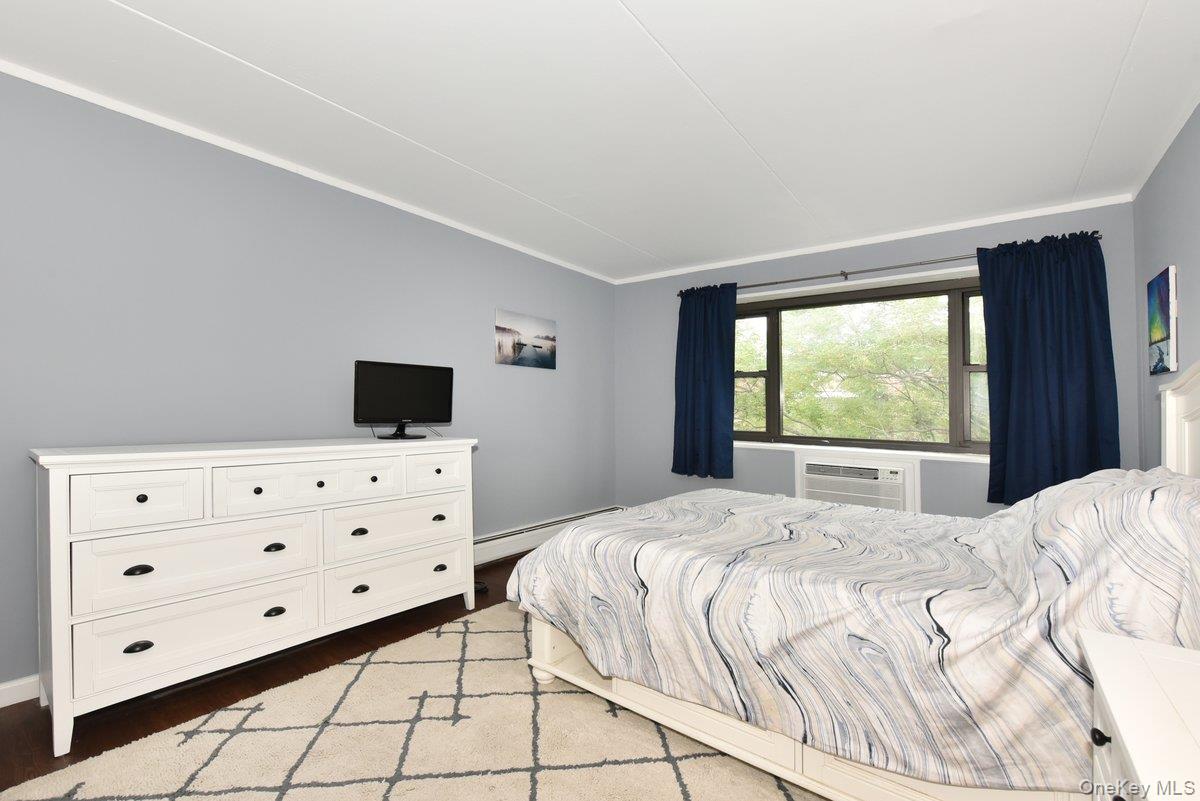 100 Clinton Avenue, Unit 4N photo 13