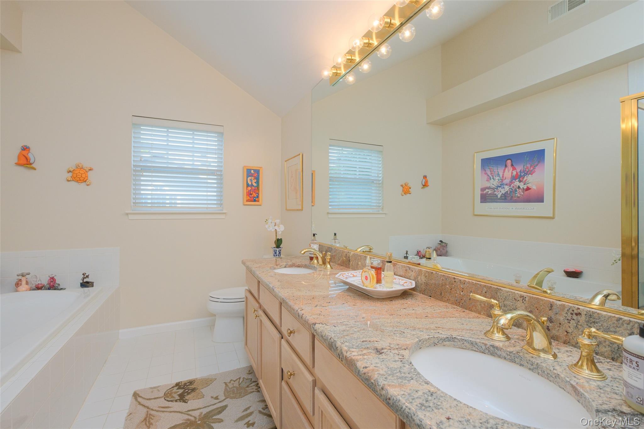 33 Mystic Drive – For Sale photo 11
