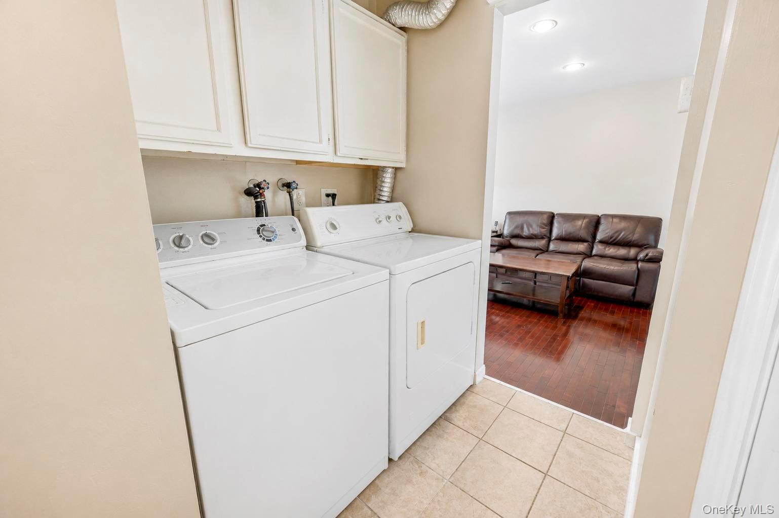 5 Cathy Lane – For Sale photo 10