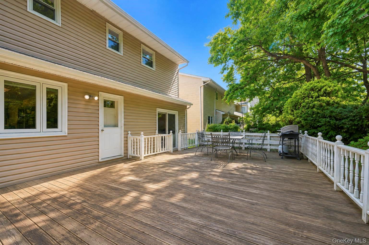 5 Cathy Lane – For Sale photo 30