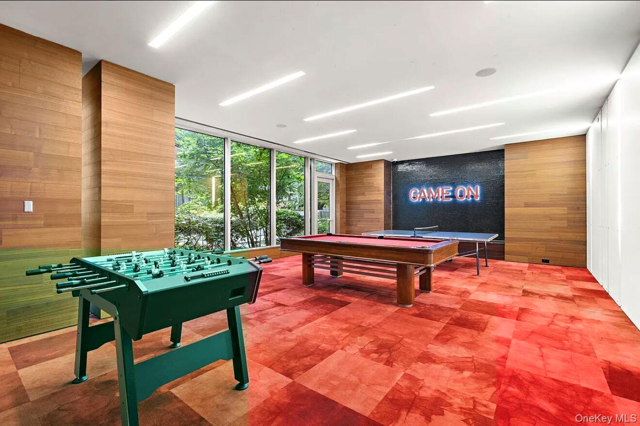50 Riverside Boulevard, Unit 15M photo 26