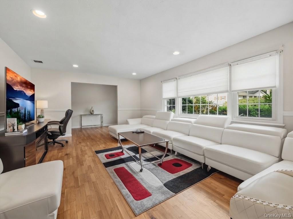 21 Argow Place – For Sale photo 3